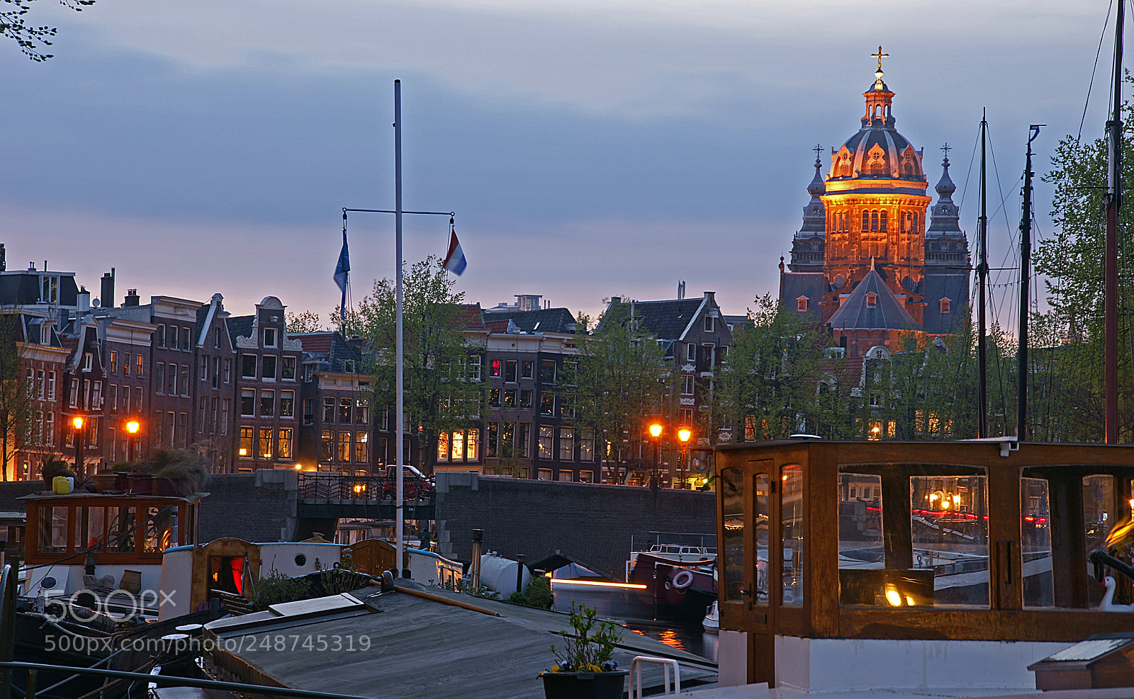 Sony Alpha DSLR-A700 sample photo. @sterdam @ night photography