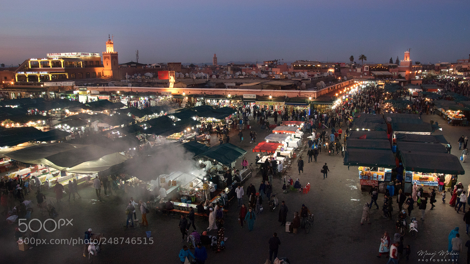 Sony ILCA-77M2 sample photo. The evening market photography