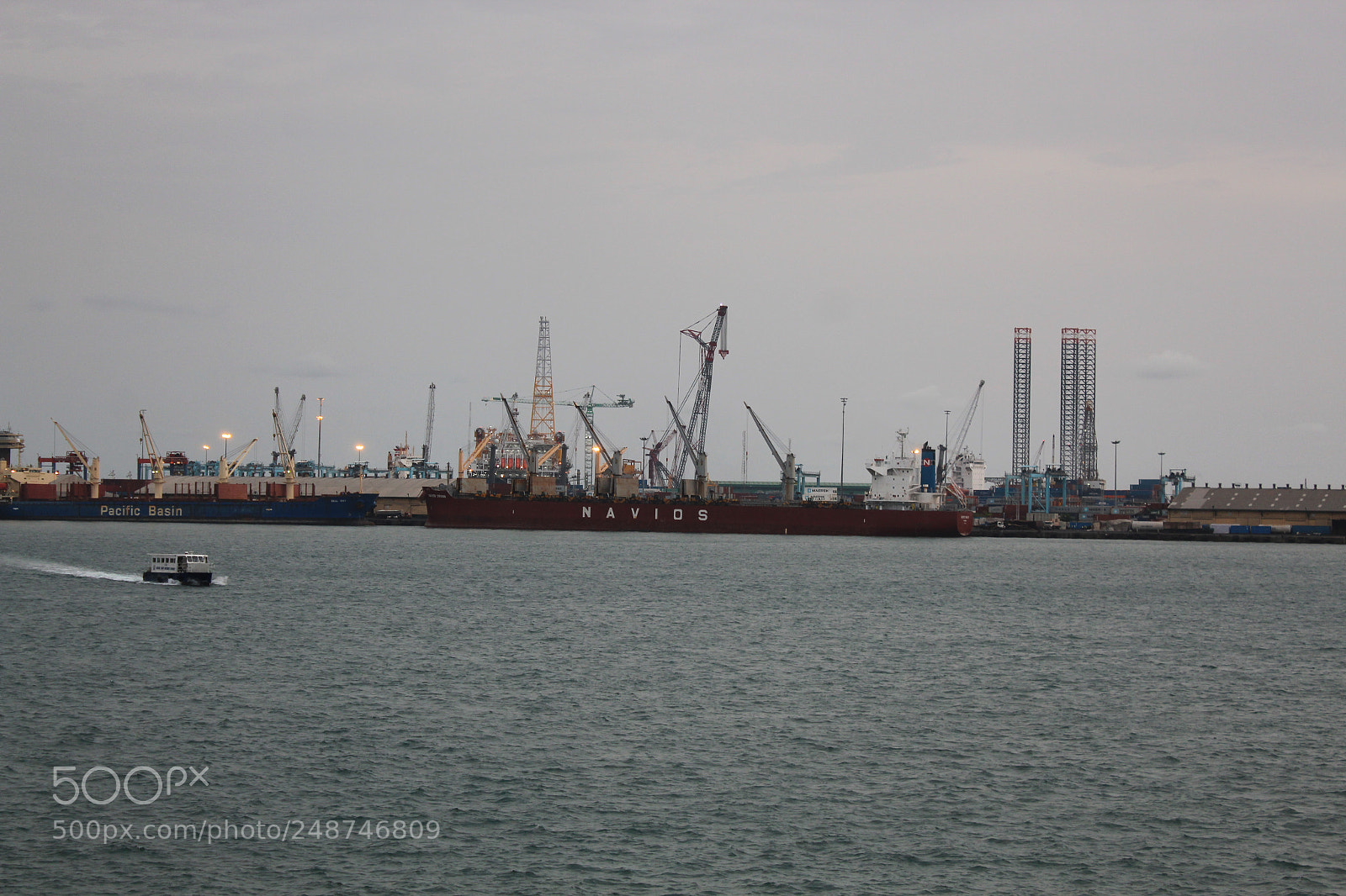 Canon EOS 1300D (EOS Rebel T6 / EOS Kiss X80) sample photo. Port of lagos photography