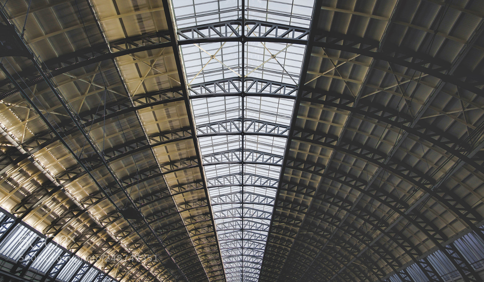 Fujifilm X-T20 sample photo. Glass roof of amsterdam photography