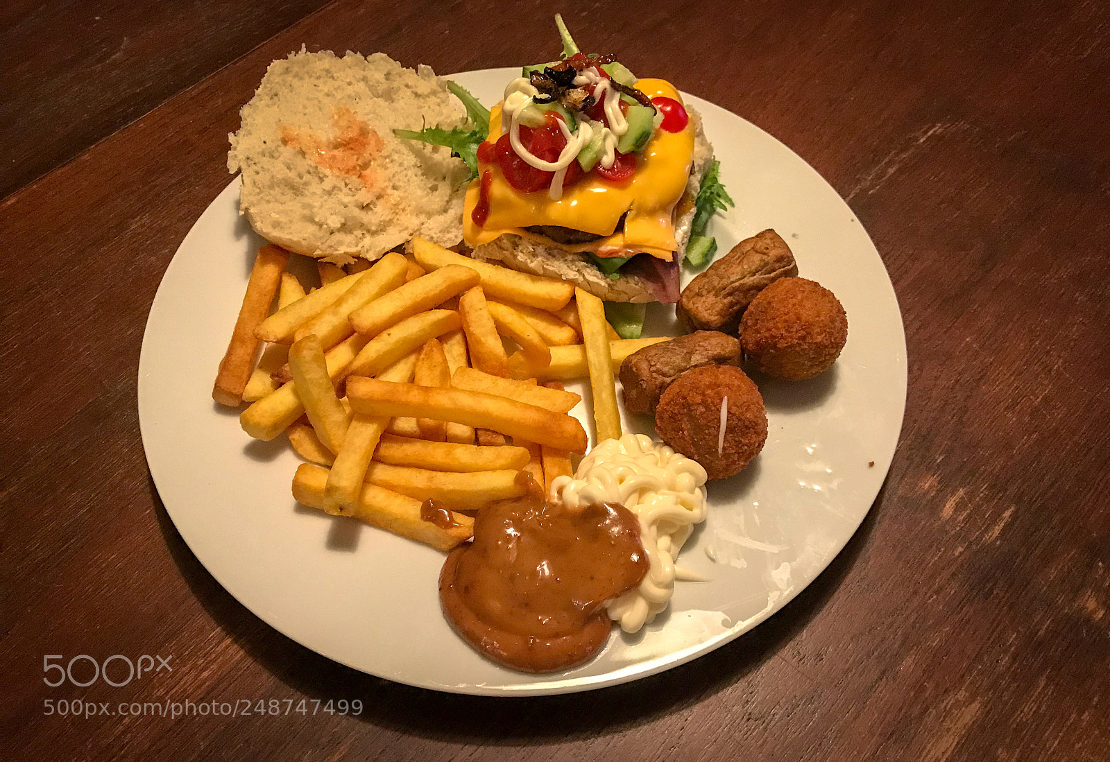 Apple iPhone 7 sample photo. Hamburger french fries and photography