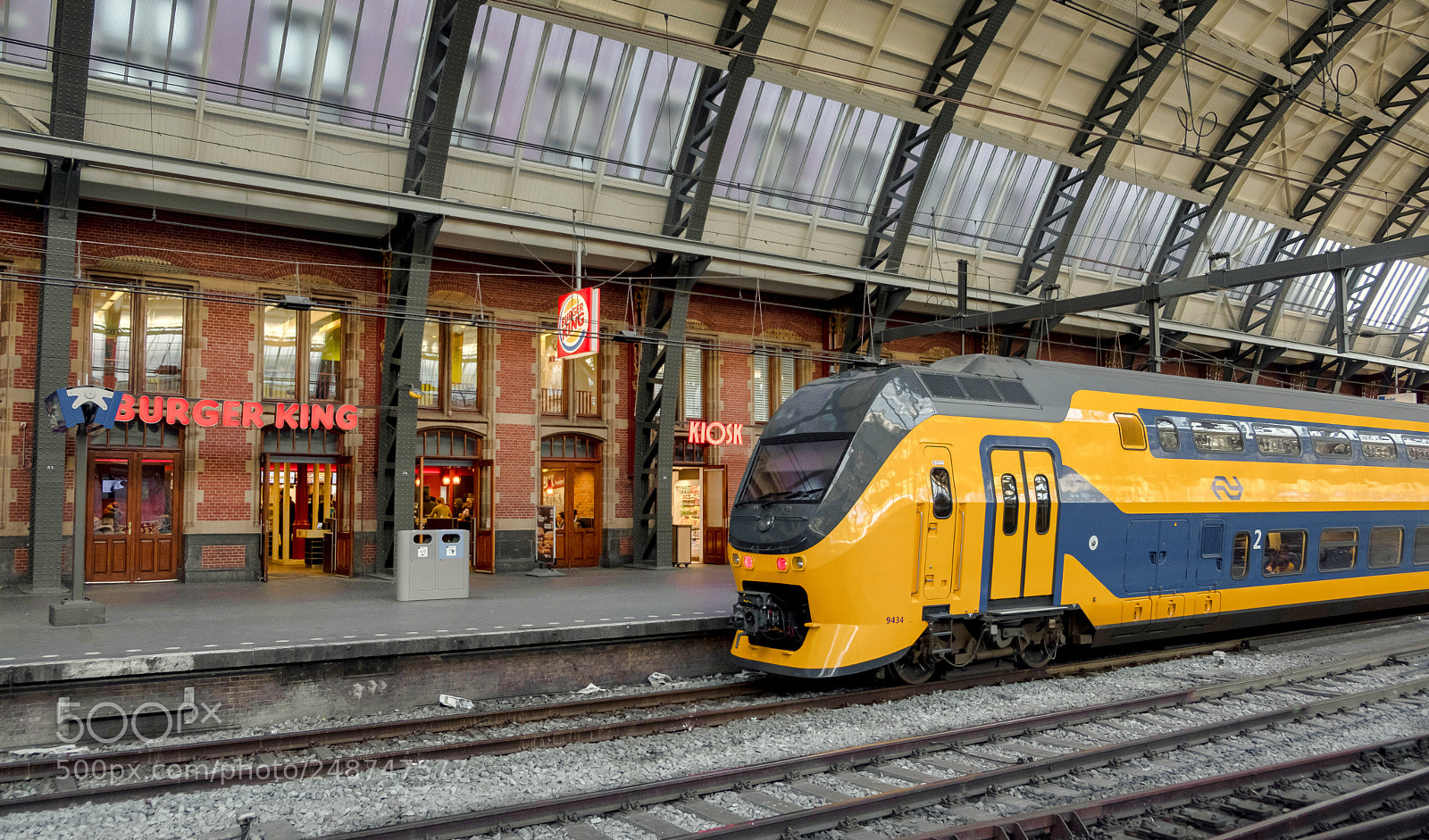 Fujifilm X-T20 sample photo. Dutch trains at amsterdam photography