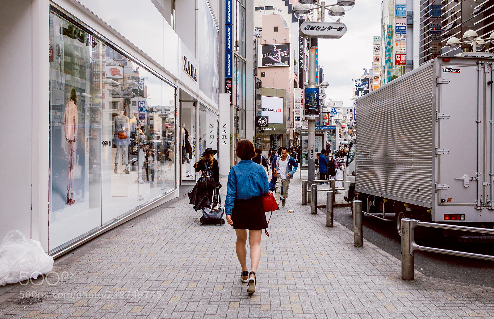 Canon EOS 550D (EOS Rebel T2i / EOS Kiss X4) sample photo. Tokyo #5 photography