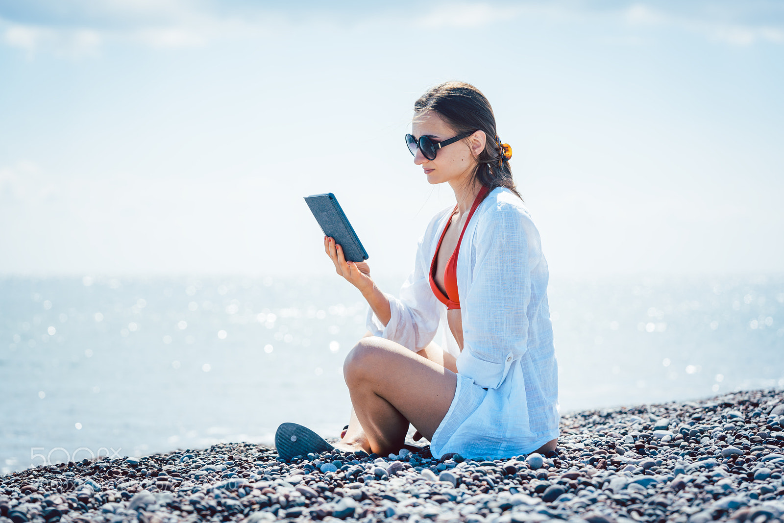 Sony a7R II sample photo. Woman reading a ebook photography