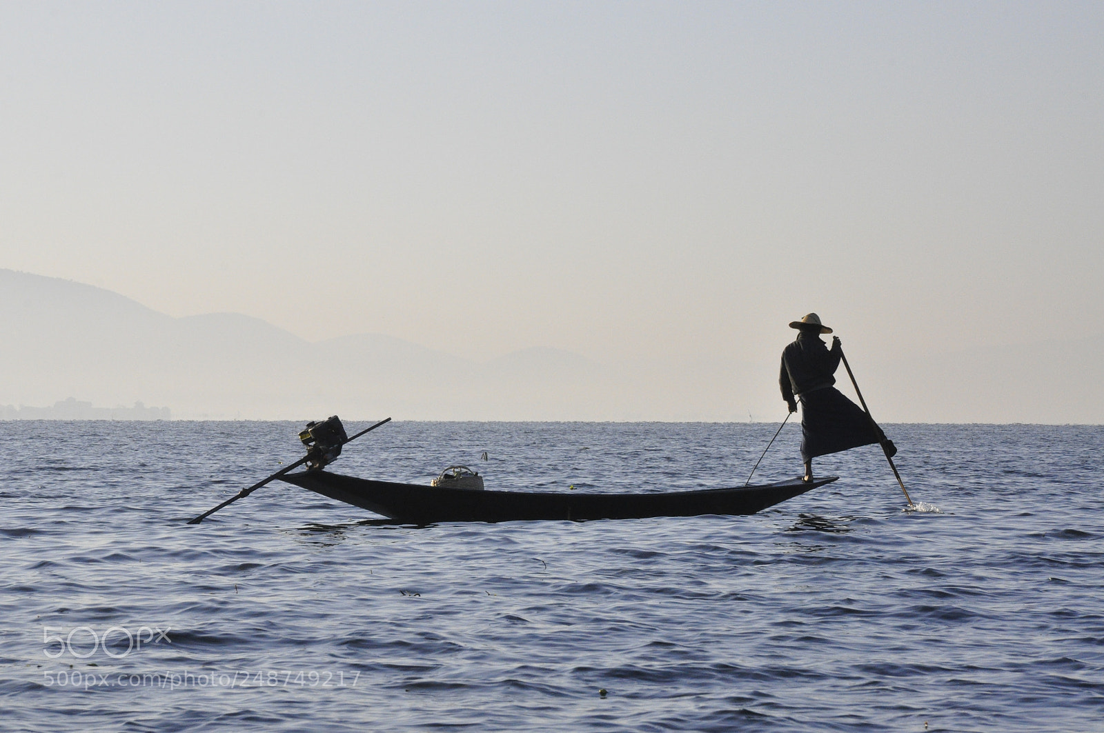 Nikon D90 sample photo. Inle lake,myanmar photography