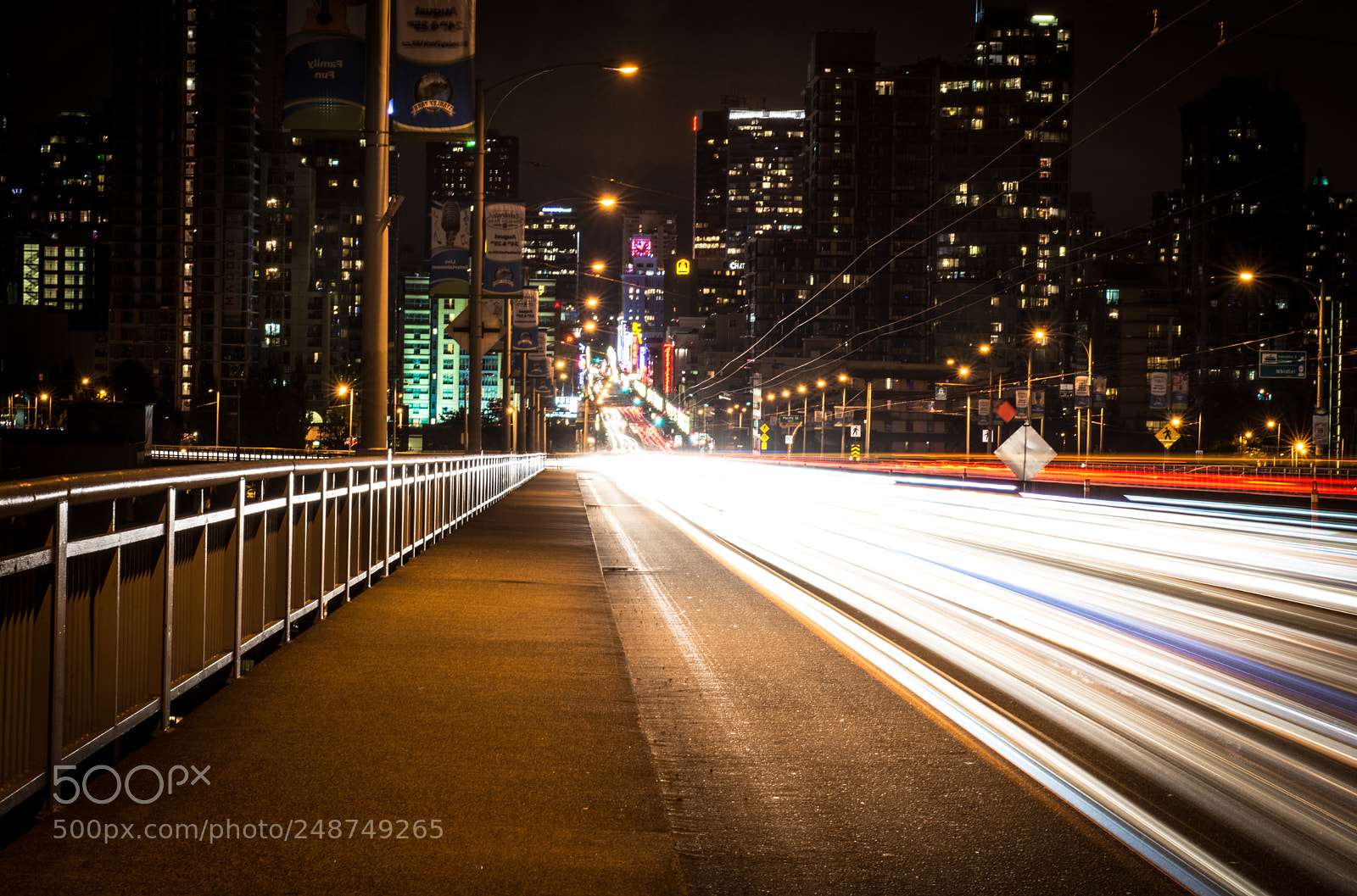 Nikon D800 sample photo. Chasing light photography