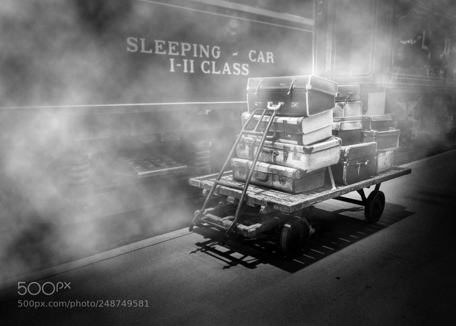 Fujifilm X-Pro2 sample photo. The night train photography