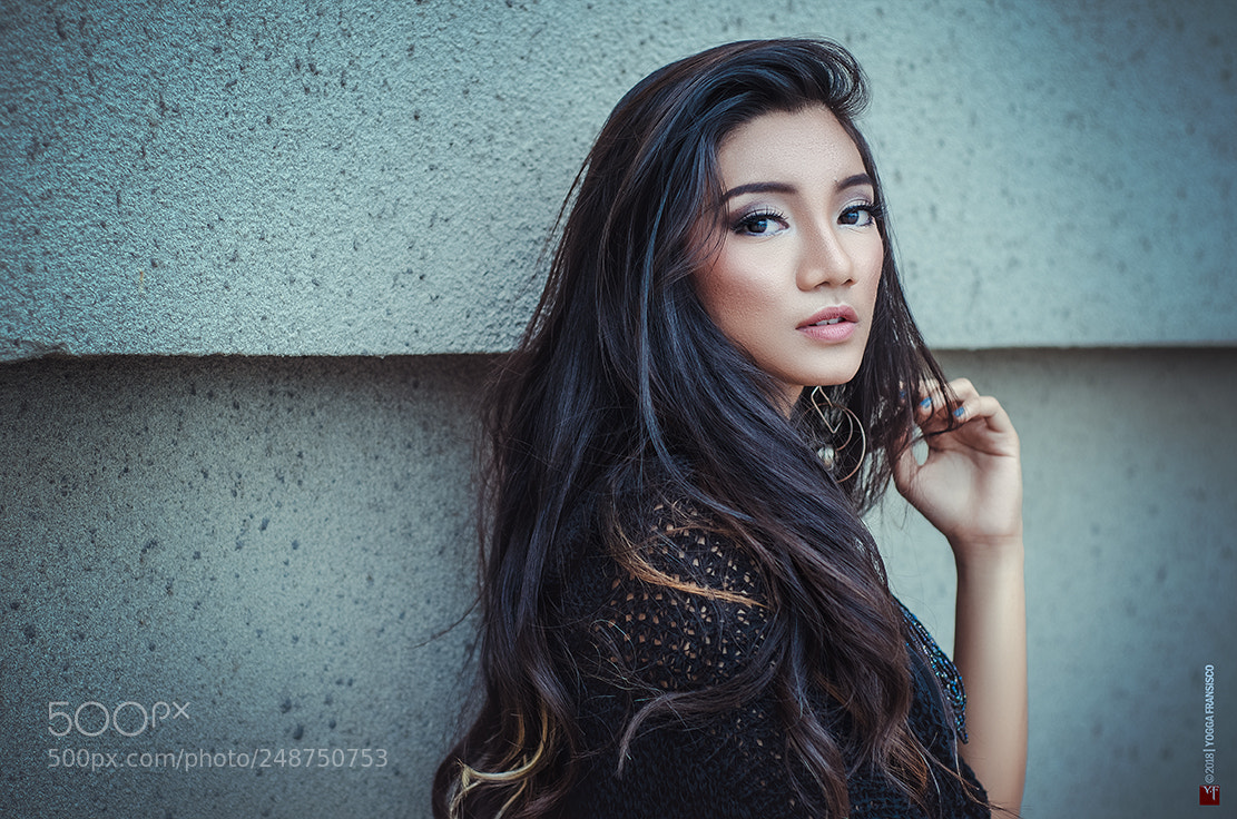 Nikon D7000 sample photo. Simply portrait photography