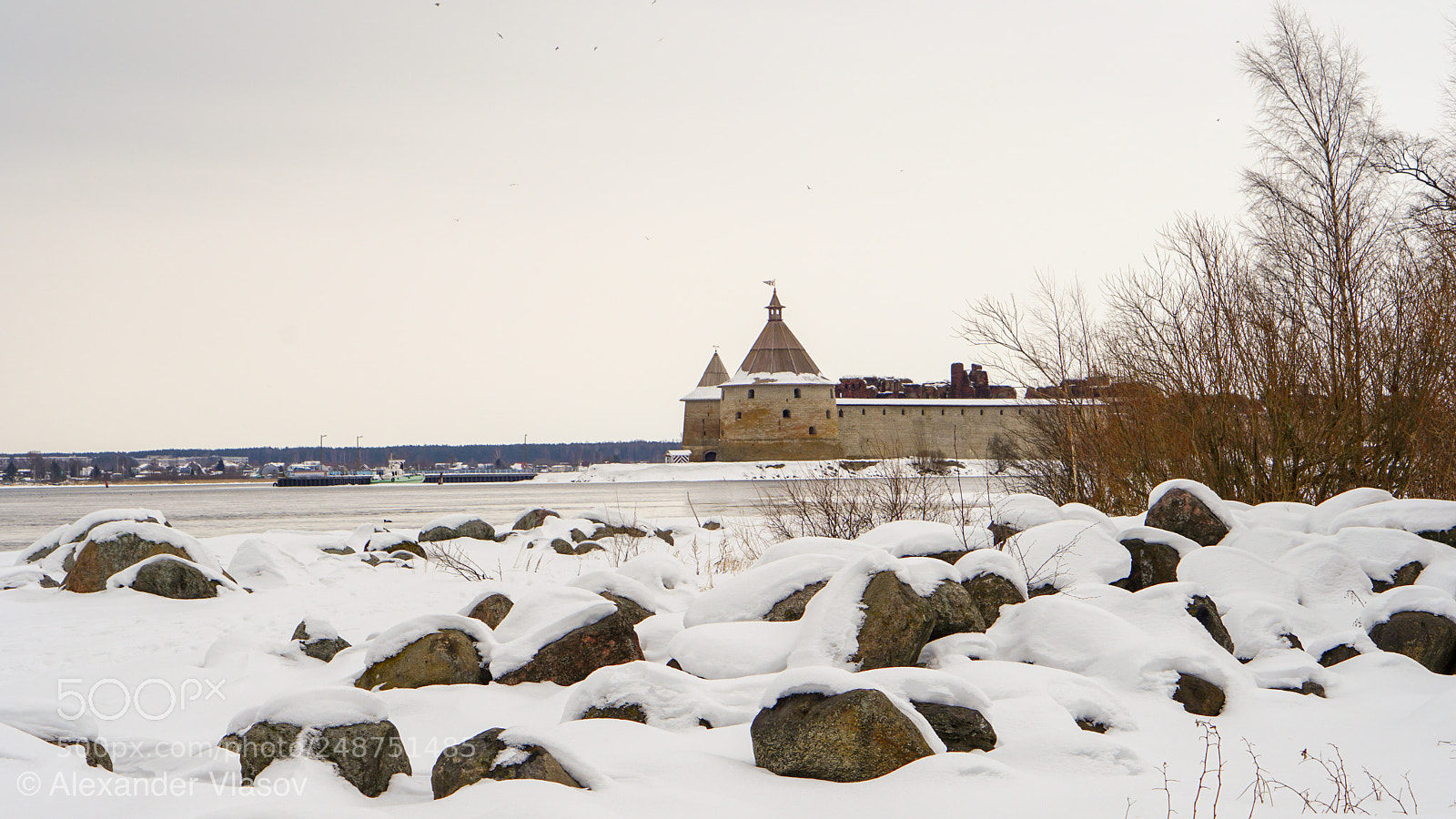 Sony a6500 sample photo. Shlissel'burg. river neva. the photography