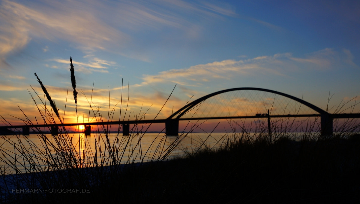 Sony SLT-A77 + Sony DT 16-50mm F2.8 SSM sample photo. Fehmarnsundbrücke im sunset... photography