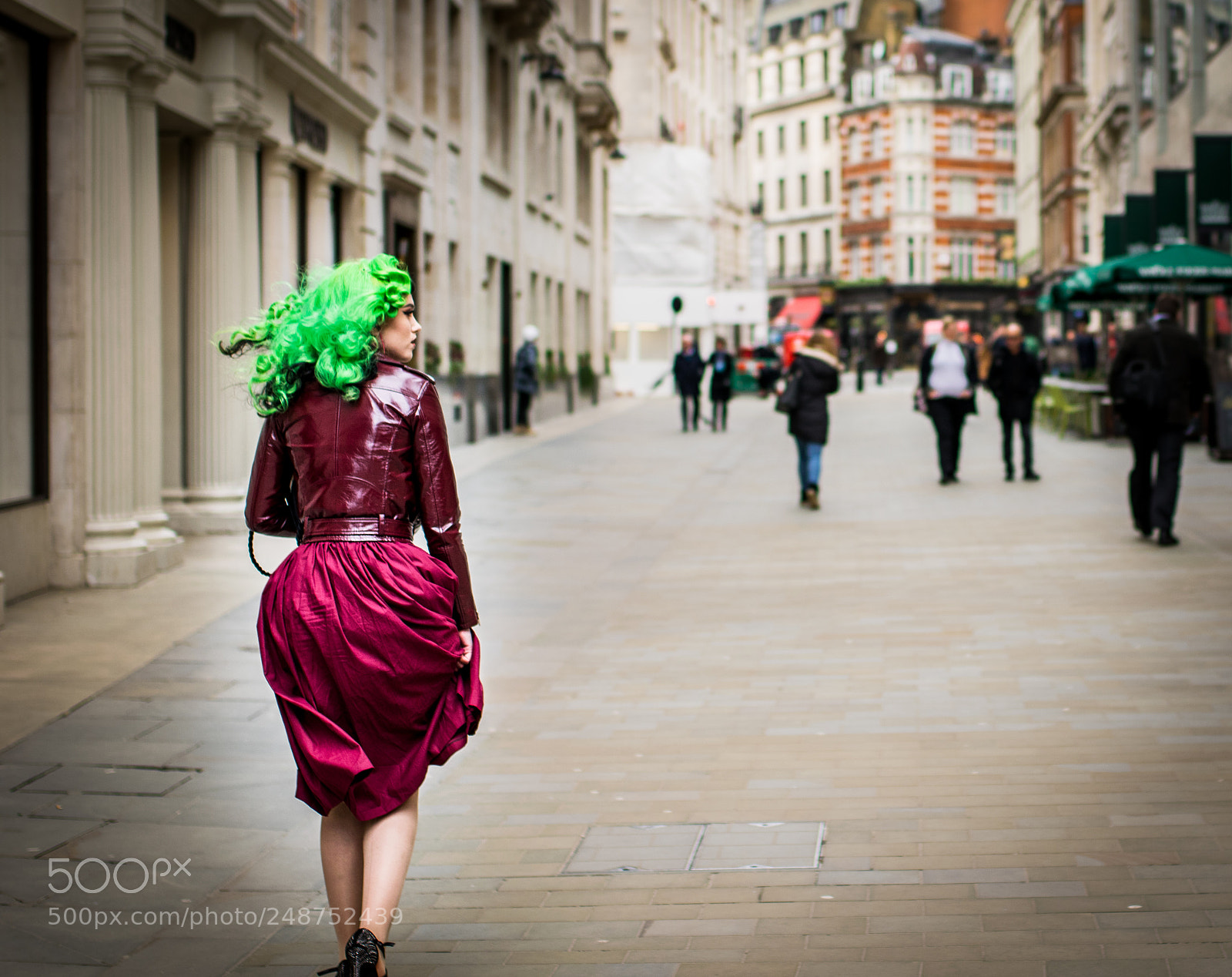 Nikon D5300 sample photo. Green and red photography
