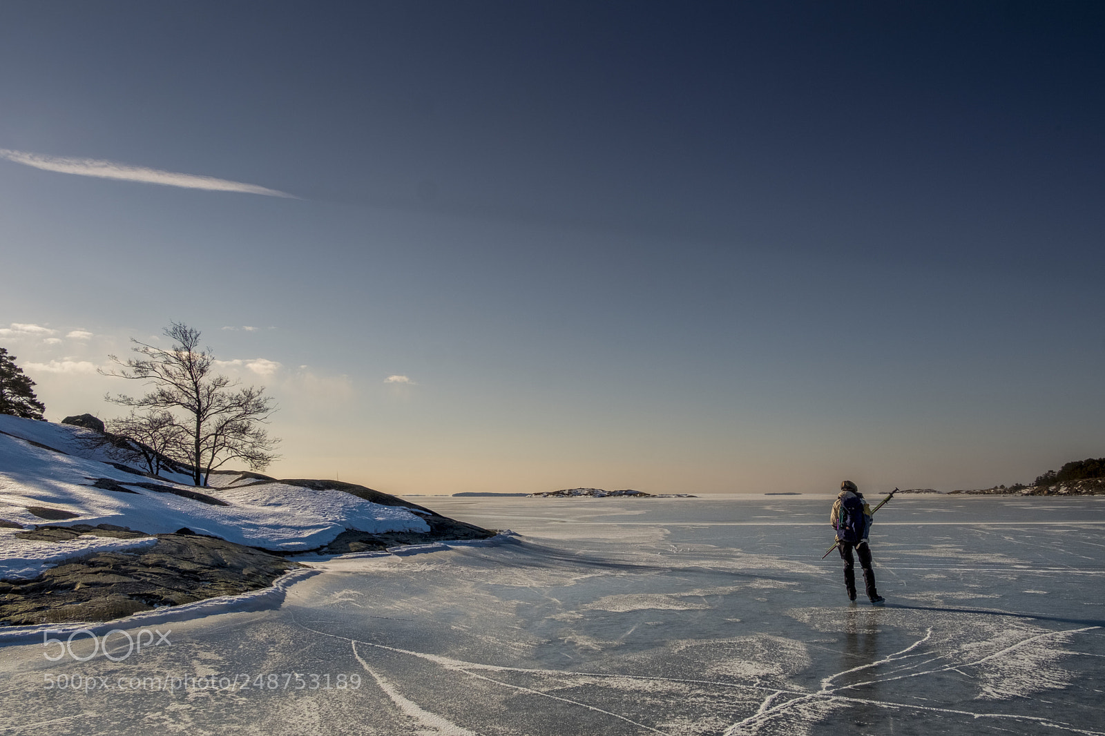 Fujifilm X-T2 sample photo. Skates on baltic ocean photography