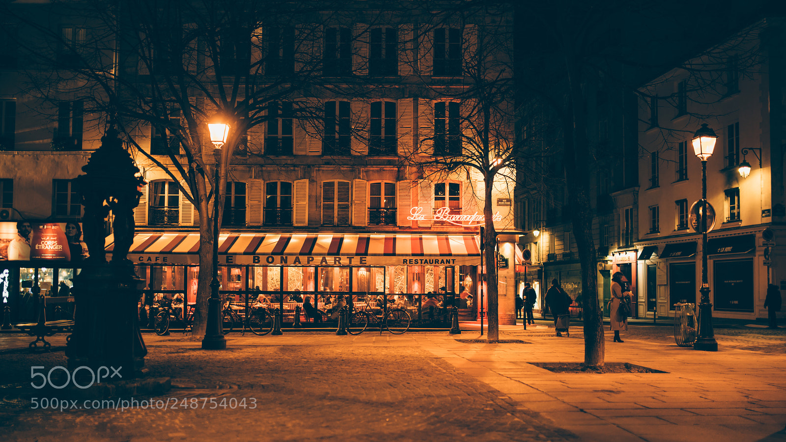 Sony a7R II sample photo. Cafe culture photography