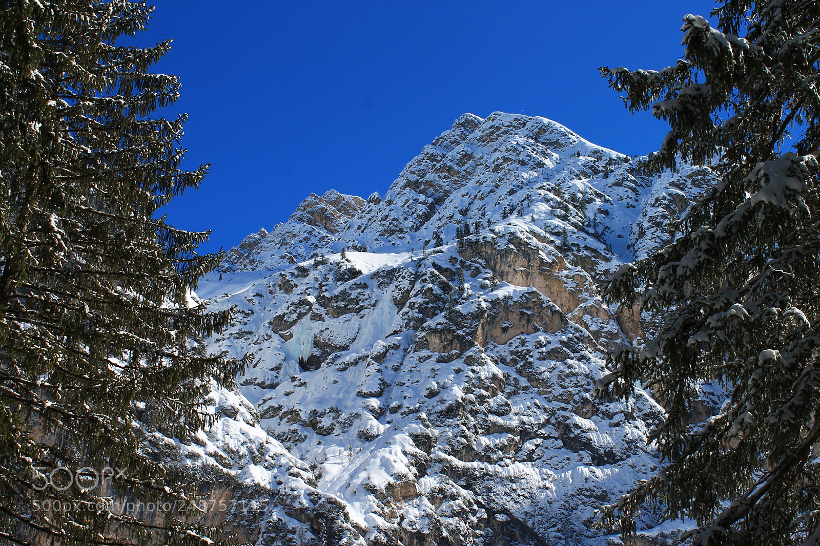 Canon EOS 1100D (EOS Rebel T3 / EOS Kiss X50) sample photo. Lago di braies, val photography