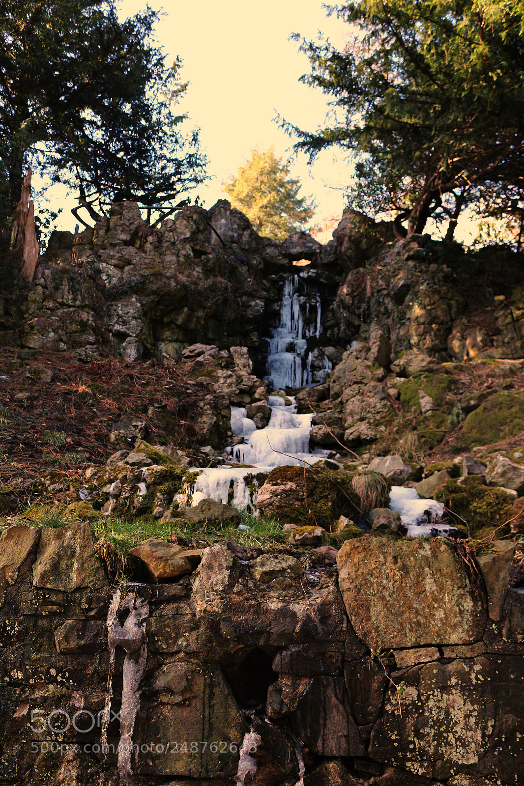 Canon EOS 700D (EOS Rebel T5i / EOS Kiss X7i) sample photo. Ice cascade wuppertal photography