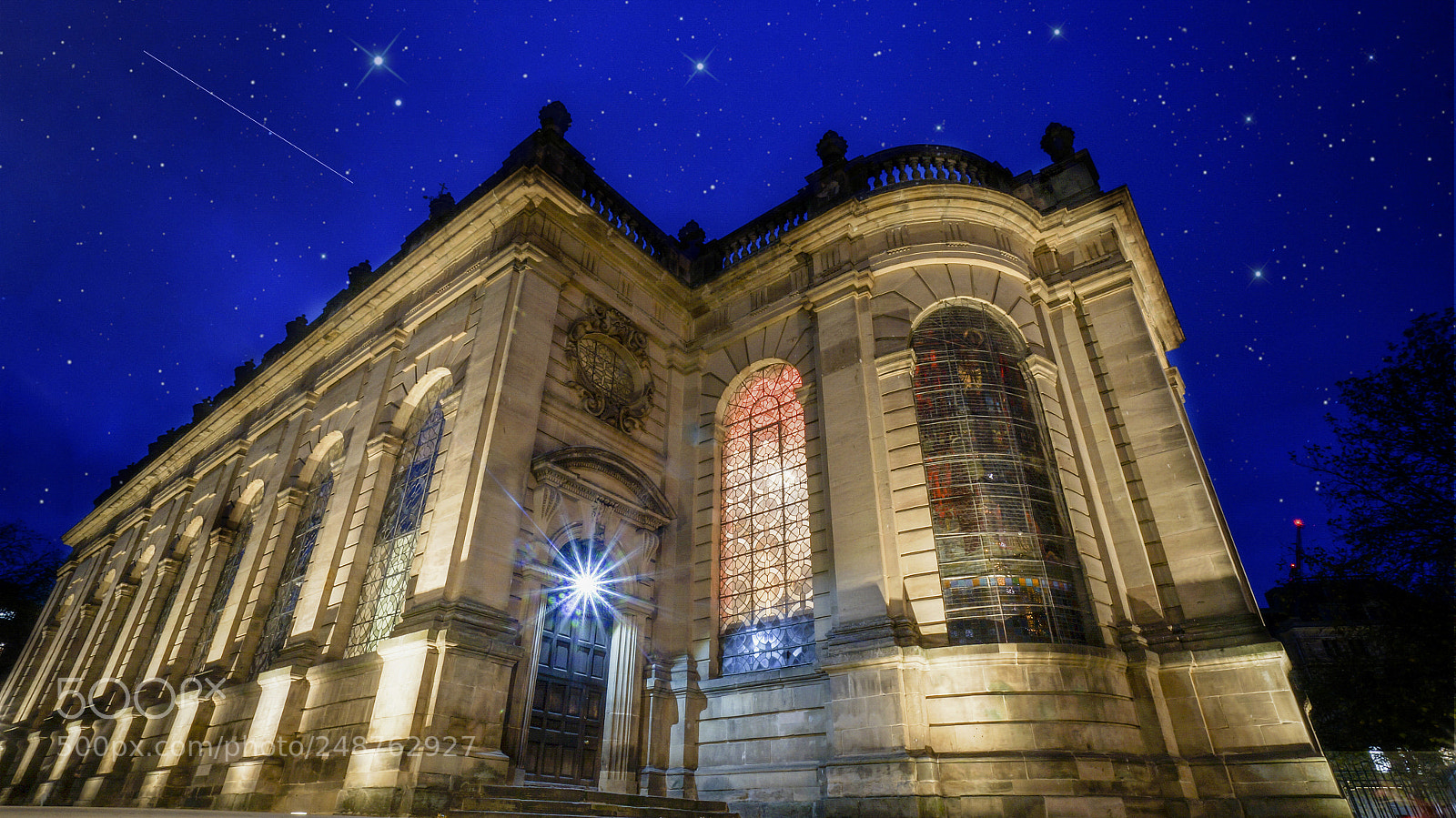 Sony Alpha NEX-5T sample photo. St philips cathedral, birmingham photography