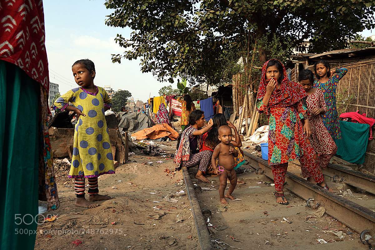 Sony a6000 sample photo. Excitement on track one photography