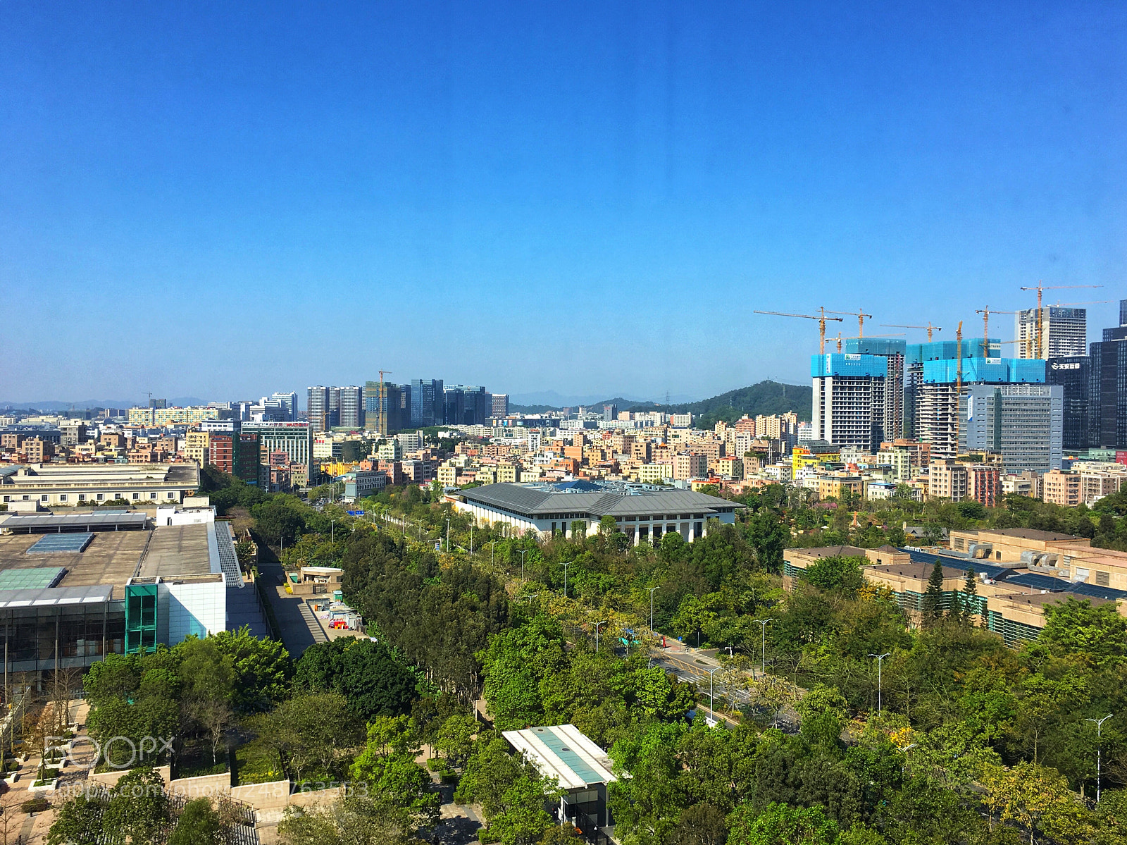 Apple iPhone 6s sample photo. 建设中的城市 photography