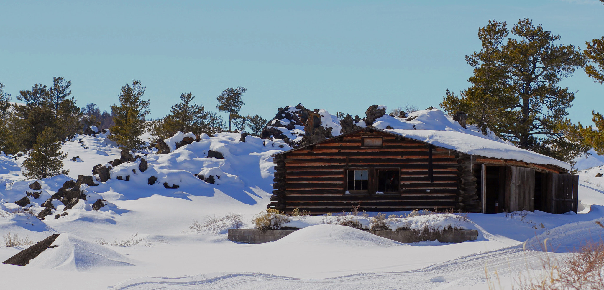 Canon EOS 7D + Canon EF 85mm F1.8 USM sample photo. Craters of the moon photo excursion photography