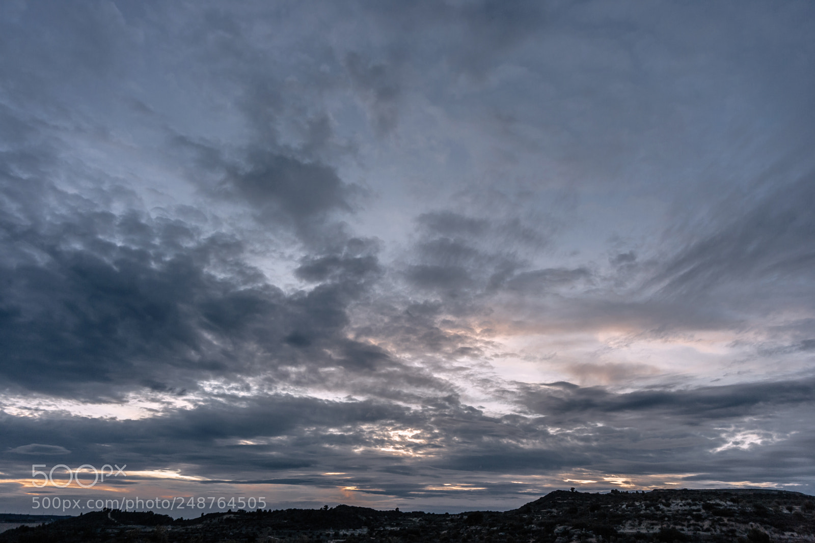 Canon EOS-1Ds Mark II sample photo. Garrigues sunset photography