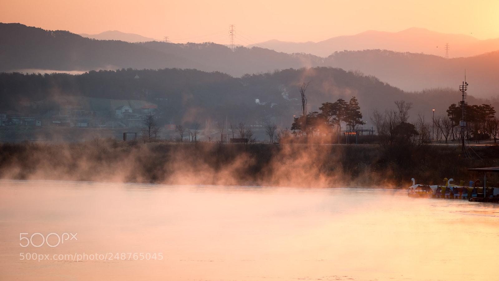 Samsung NX500 sample photo. Waterfog on namhan river photography