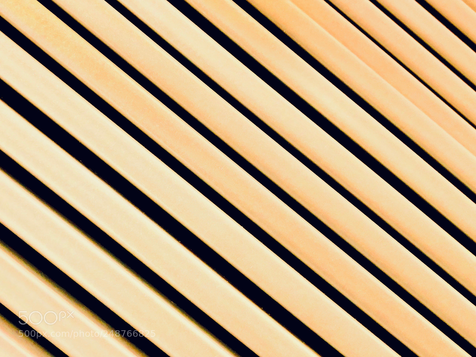 Apple iPhone 8 Plus sample photo. Lines photography
