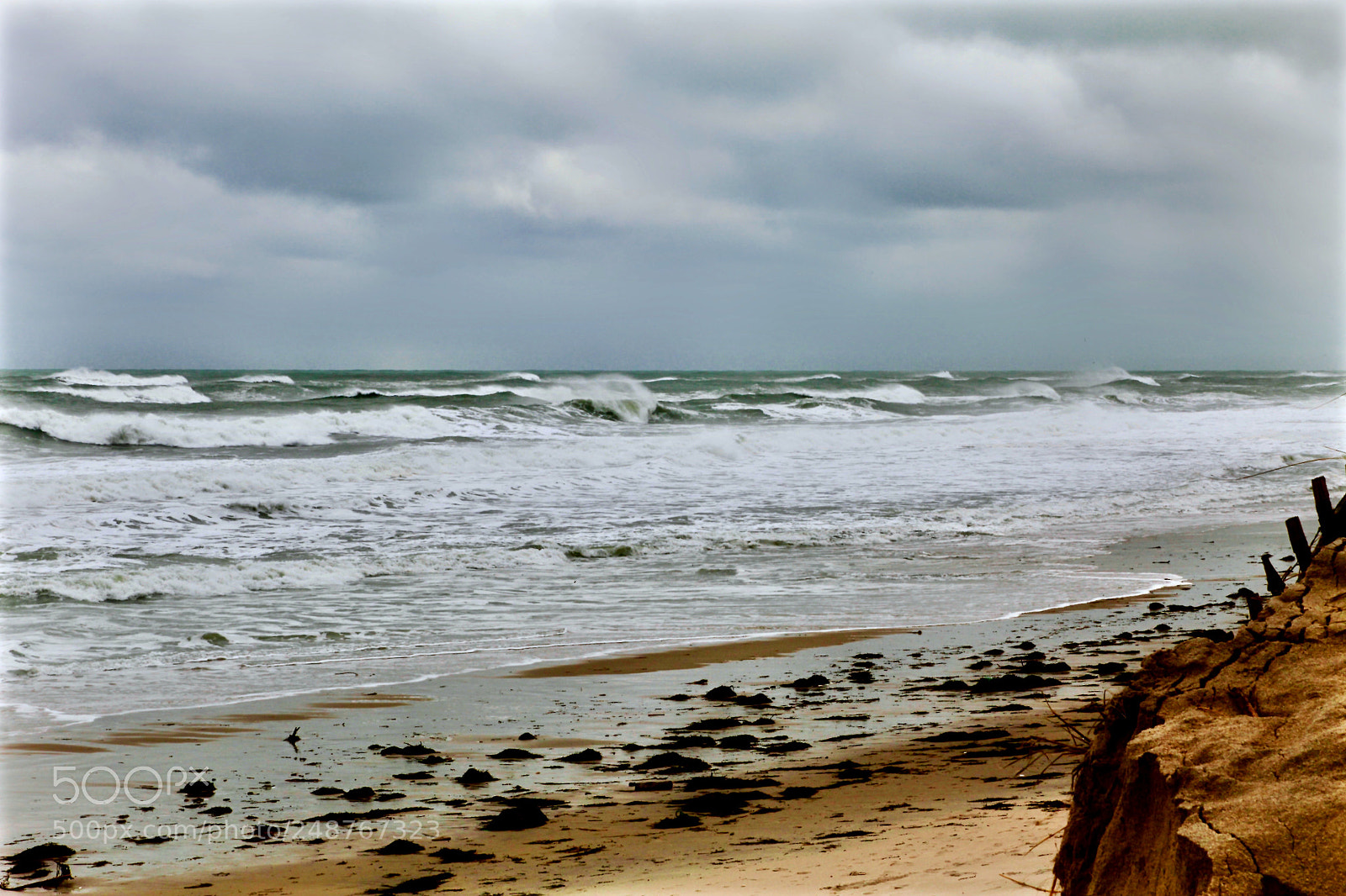 Canon EOS 550D (EOS Rebel T2i / EOS Kiss X4) sample photo. Waves photography