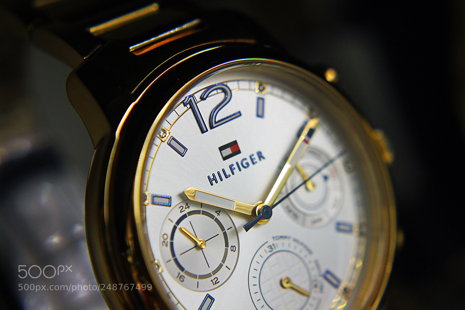 Canon EOS 1000D (EOS Digital Rebel XS / EOS Kiss F) sample photo. Watch tommy hilfiger photography