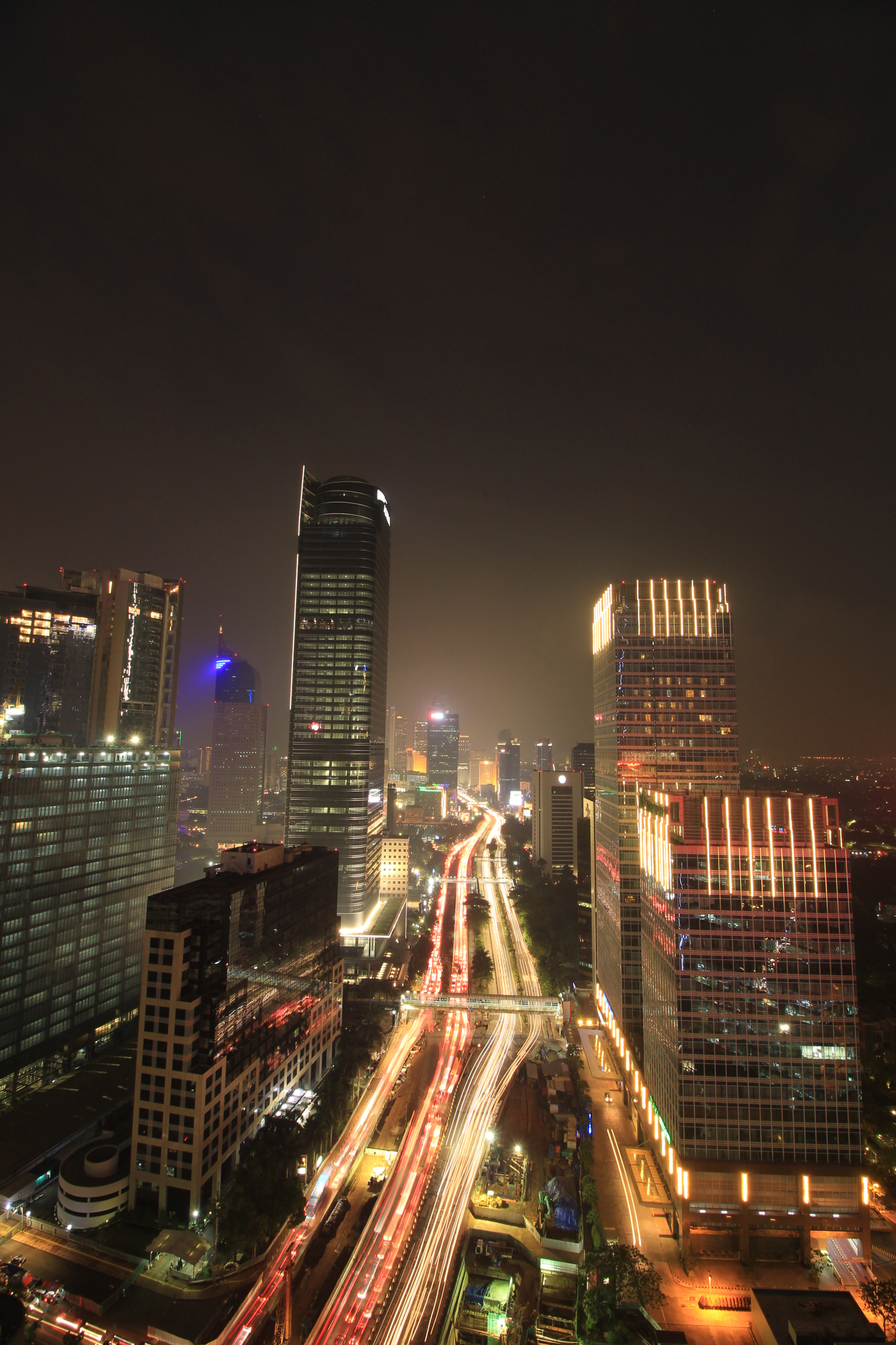Canon EOS 100D (EOS Rebel SL1 / EOS Kiss X7) sample photo. Jakarta cityscape photography