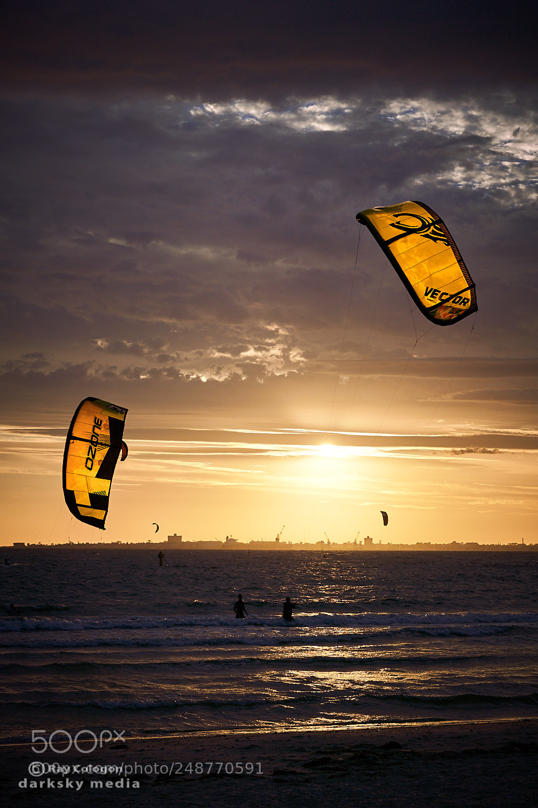 Sony a7R III sample photo. Last blaze kite riders photography