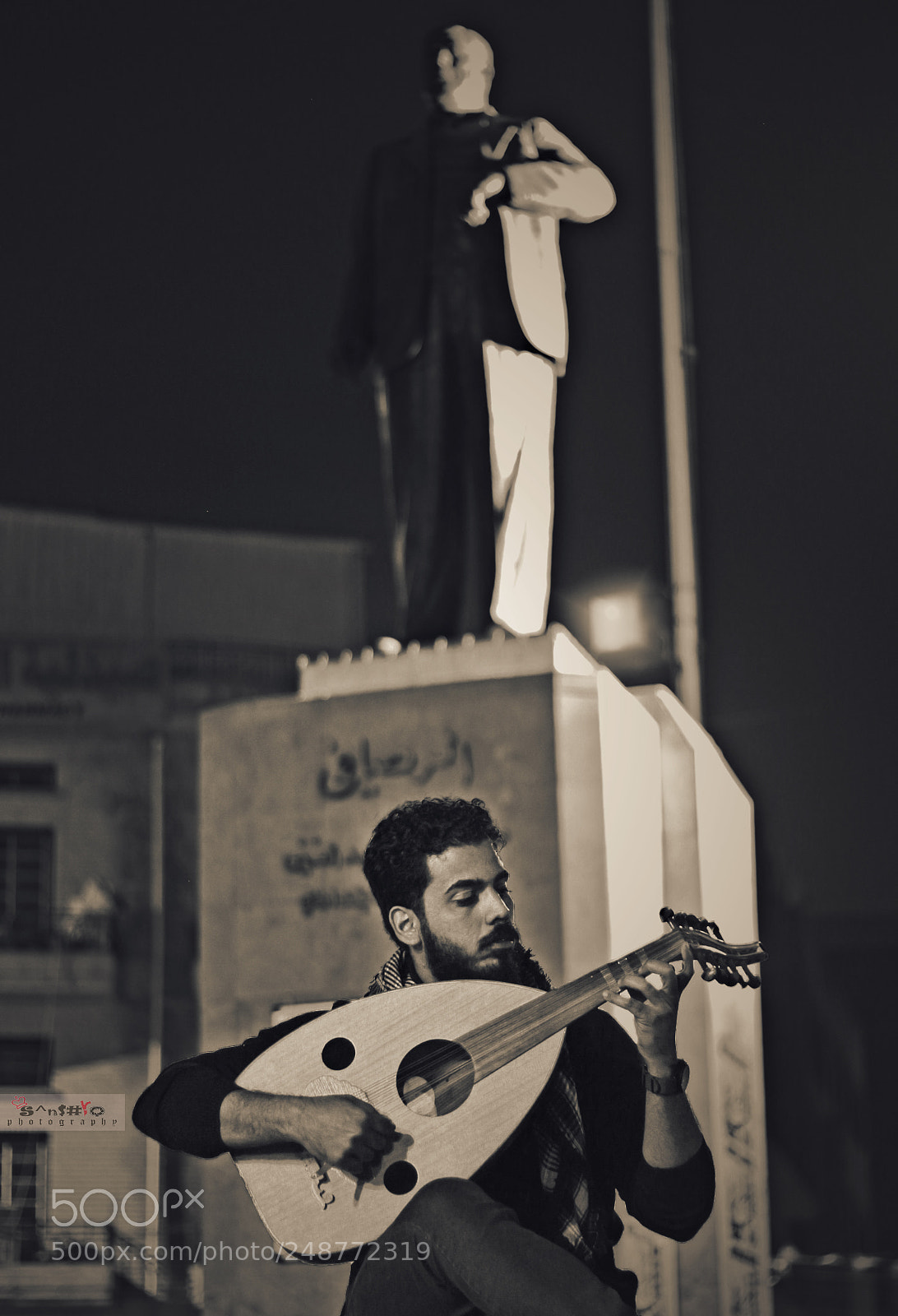 Canon EOS 700D (EOS Rebel T5i / EOS Kiss X7i) sample photo. Oud player photography