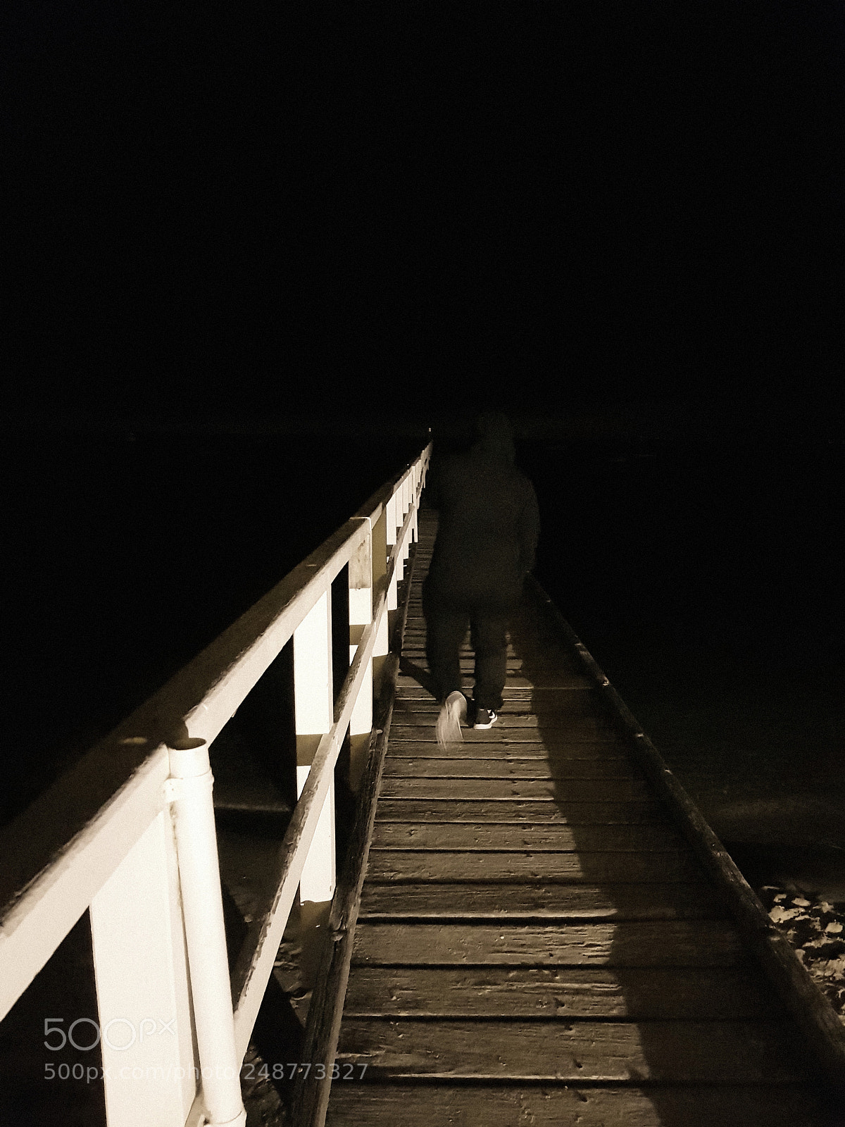 Samsung Galaxy S8 sample photo. Dark jetty walks photography