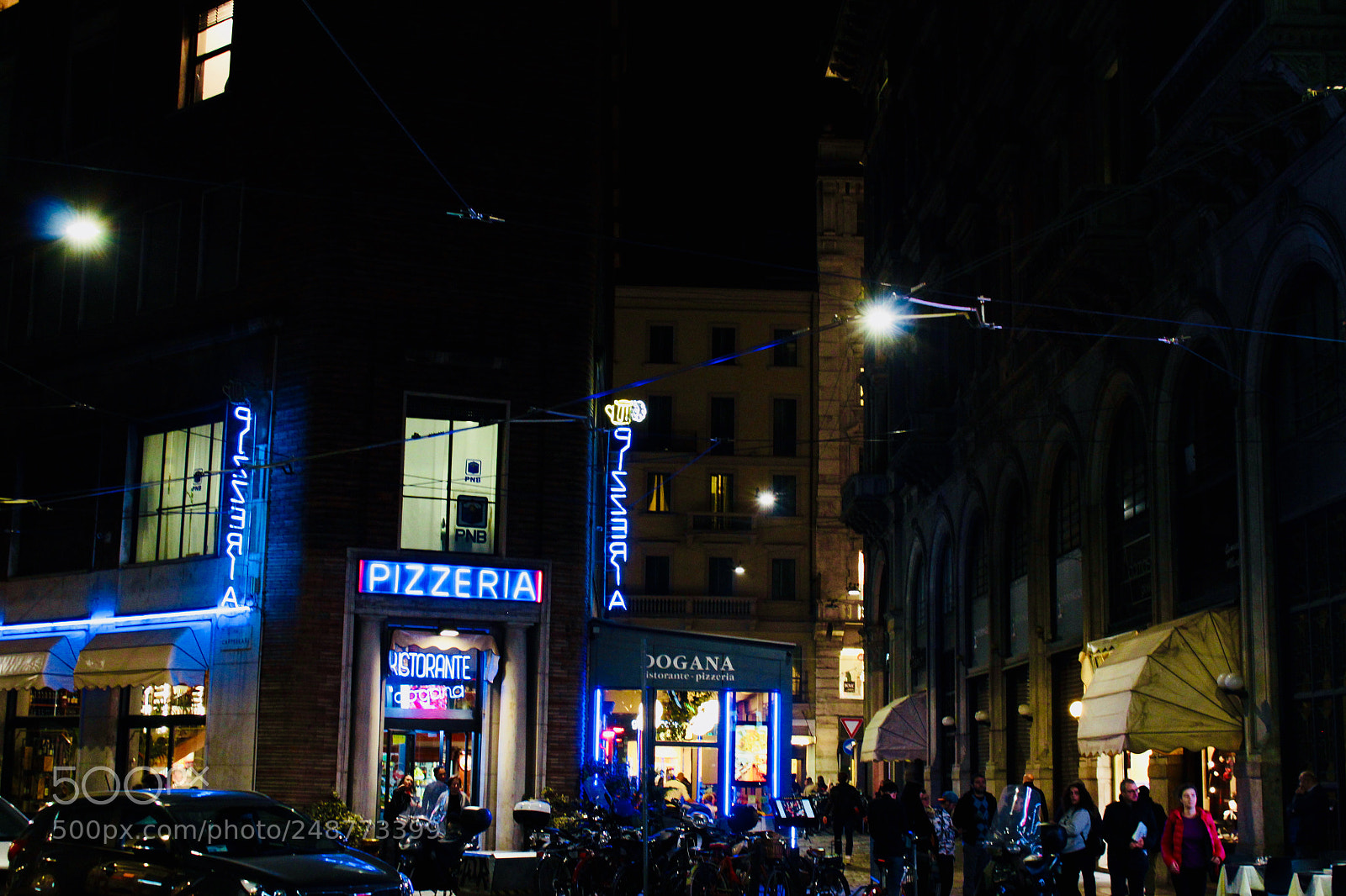 Canon EOS 1300D (EOS Rebel T6 / EOS Kiss X80) sample photo. Milan photography