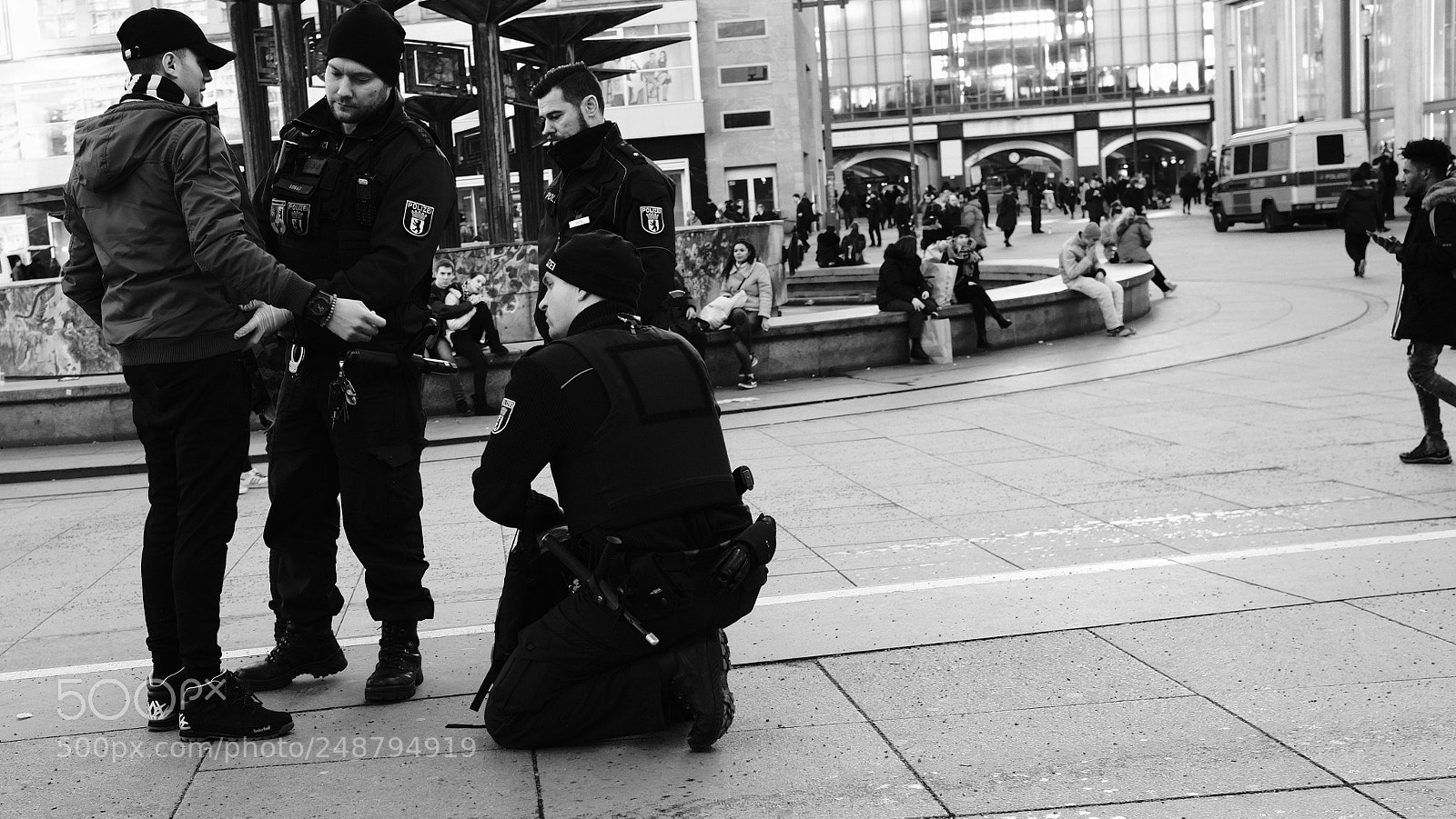 Fujifilm X100F sample photo. Police photography