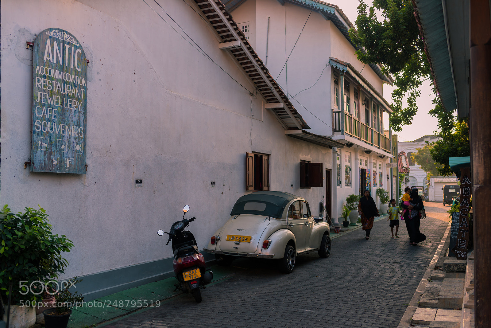 Nikon D810 sample photo. Streets of galle fort photography