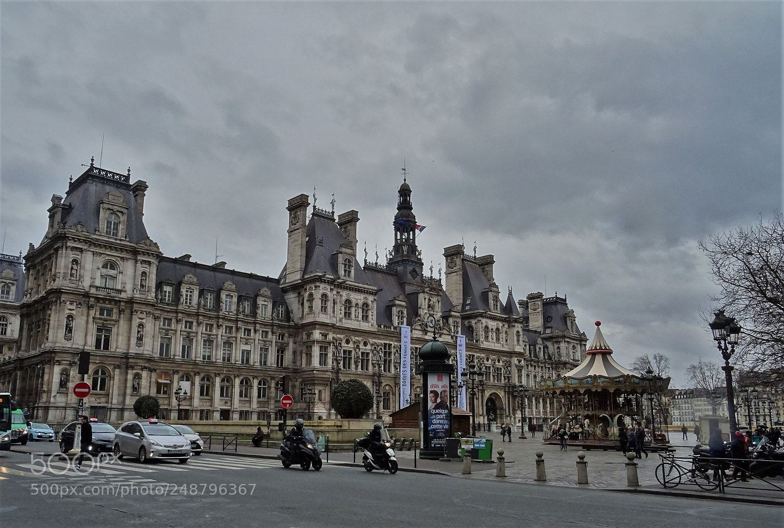 Sony DSC-HX60 sample photo. Hotel de vile de photography