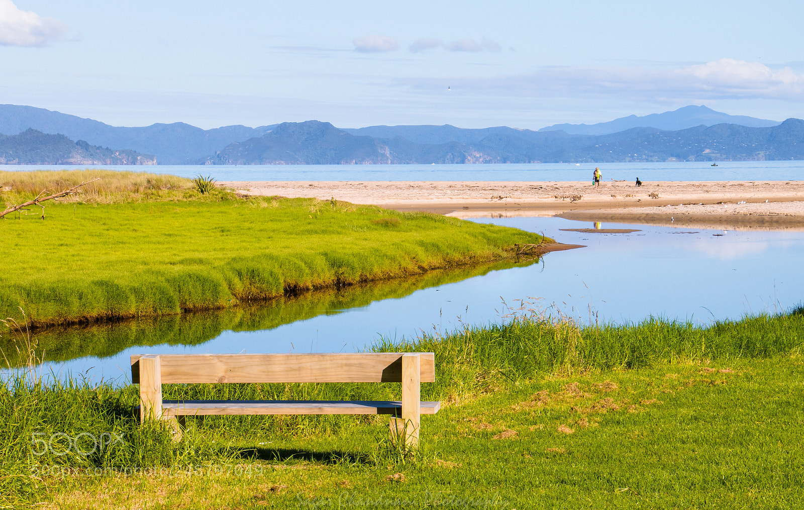 Canon EOS 7D Mark II sample photo. Invitation to relax photography