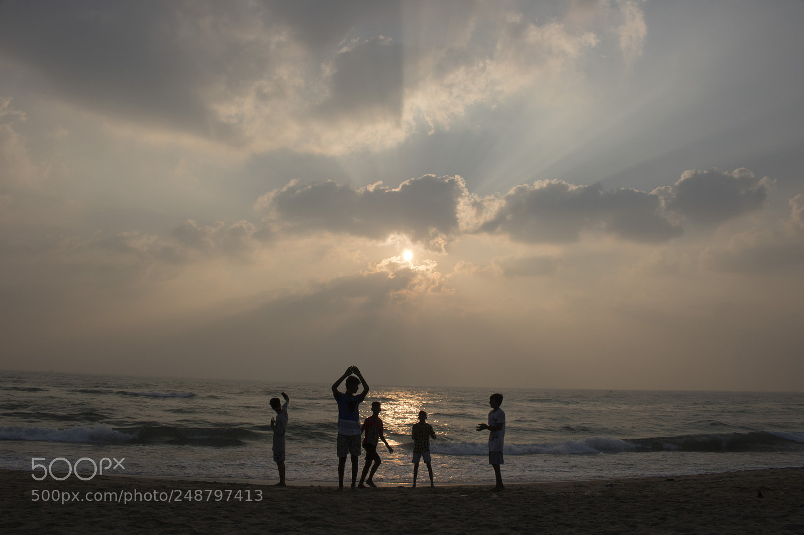 Canon EOS 750D (EOS Rebel T6i / EOS Kiss X8i) sample photo. Morning play marina photography