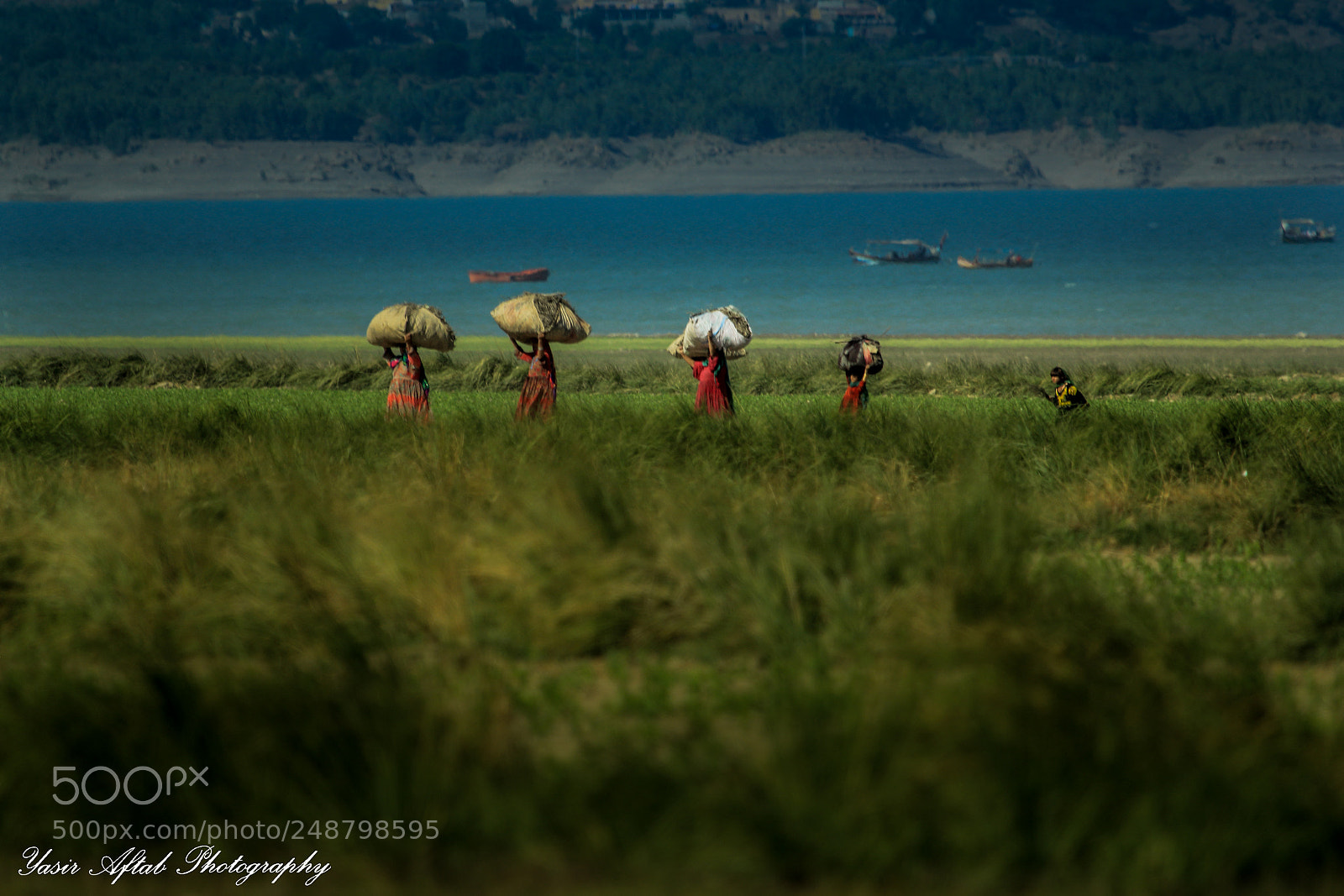Canon EOS 60D sample photo. Villager women photography