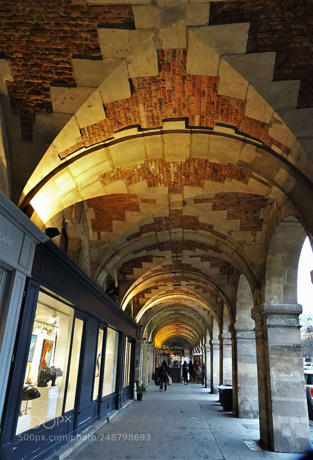 Sony DSC-HX60 sample photo. Place des vosges et photography