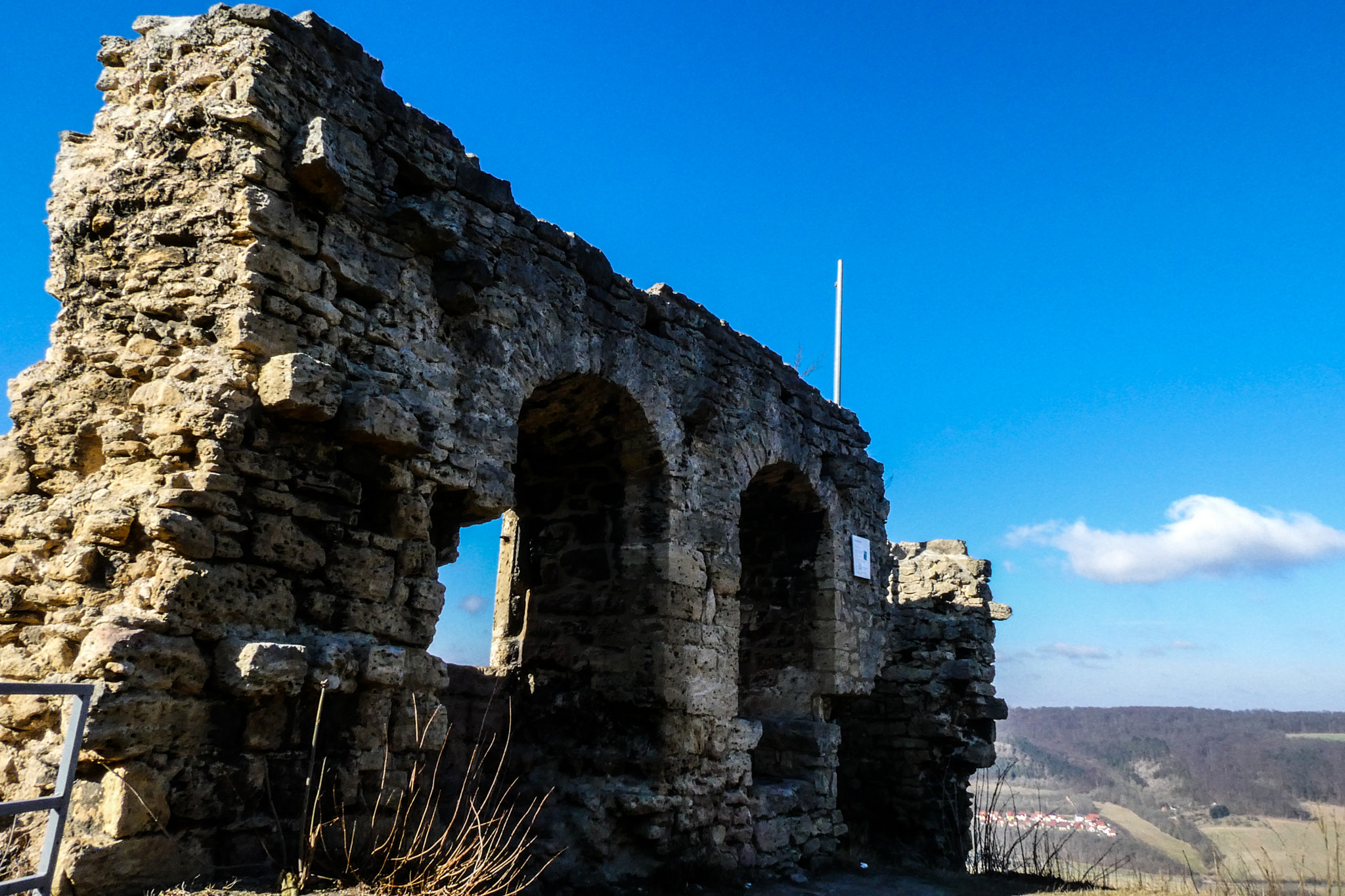 Panasonic DC-TZ91 sample photo. Burgruine kunitzburg photography