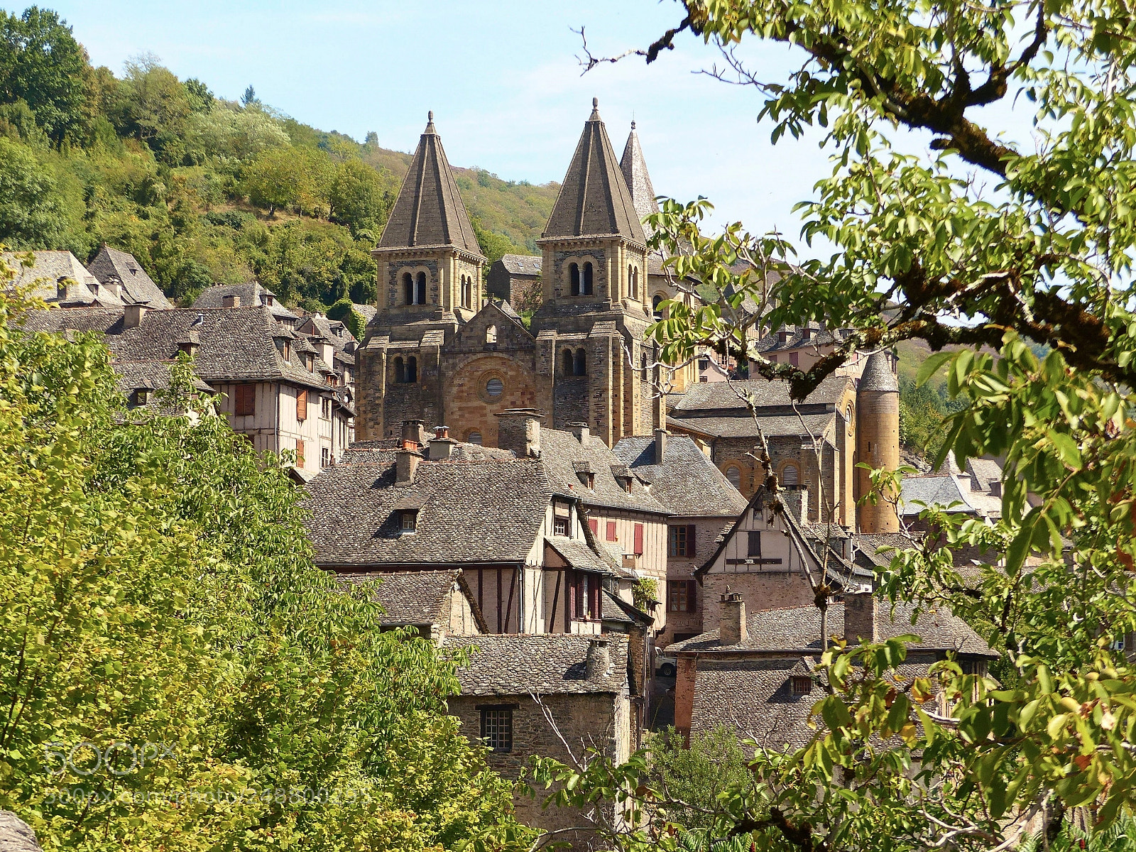 Panasonic Lumix DMC-FZ200 sample photo. Conques photography
