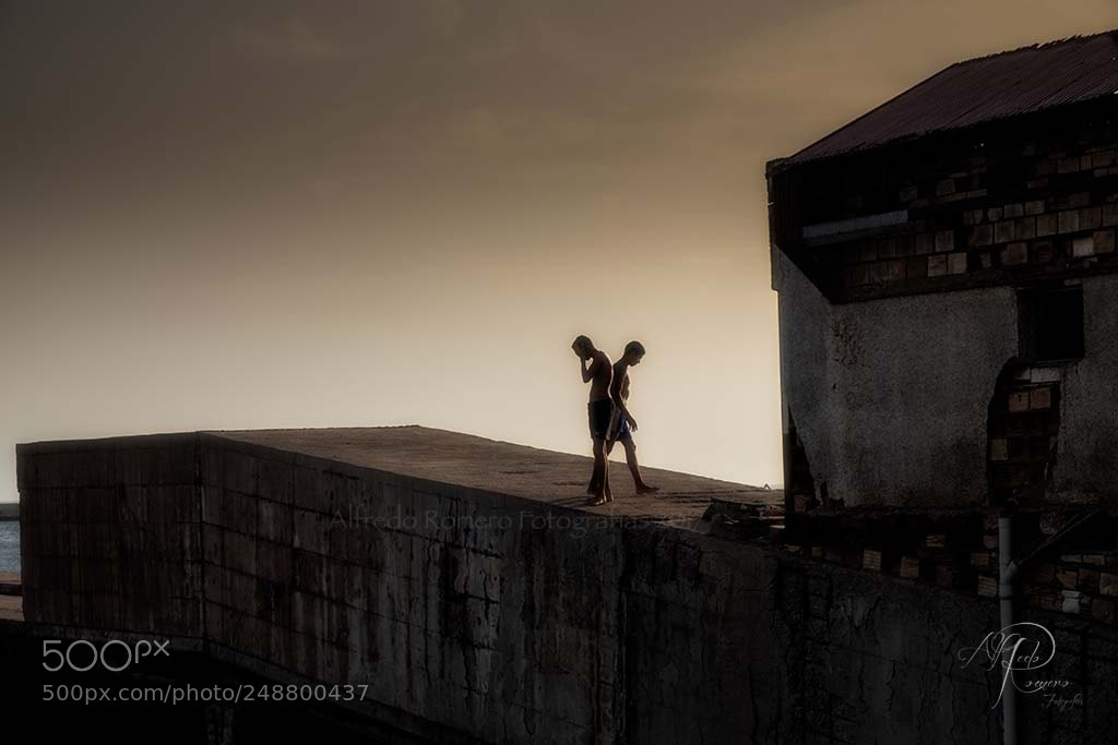 Fujifilm X-T10 sample photo. El salto (the jump) photography