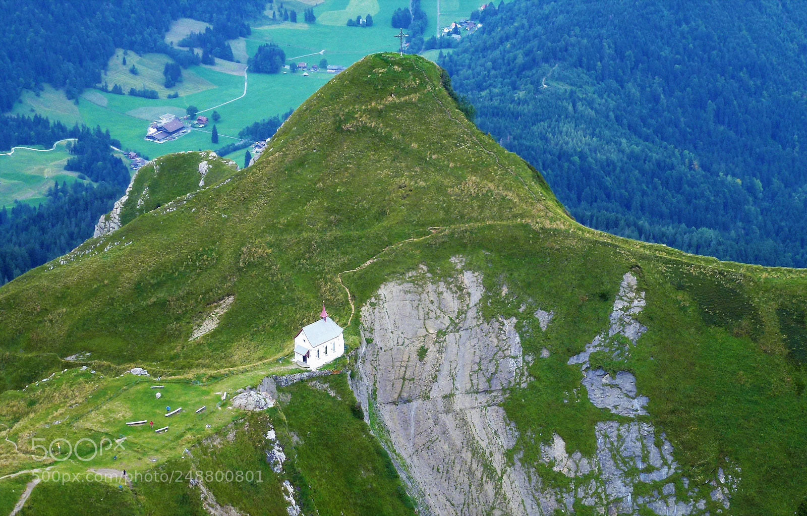Panasonic Lumix DMC-ZS10 (Lumix DMC-TZ20 / Lumix DMC-TZ22) sample photo. Chapel near the top photography