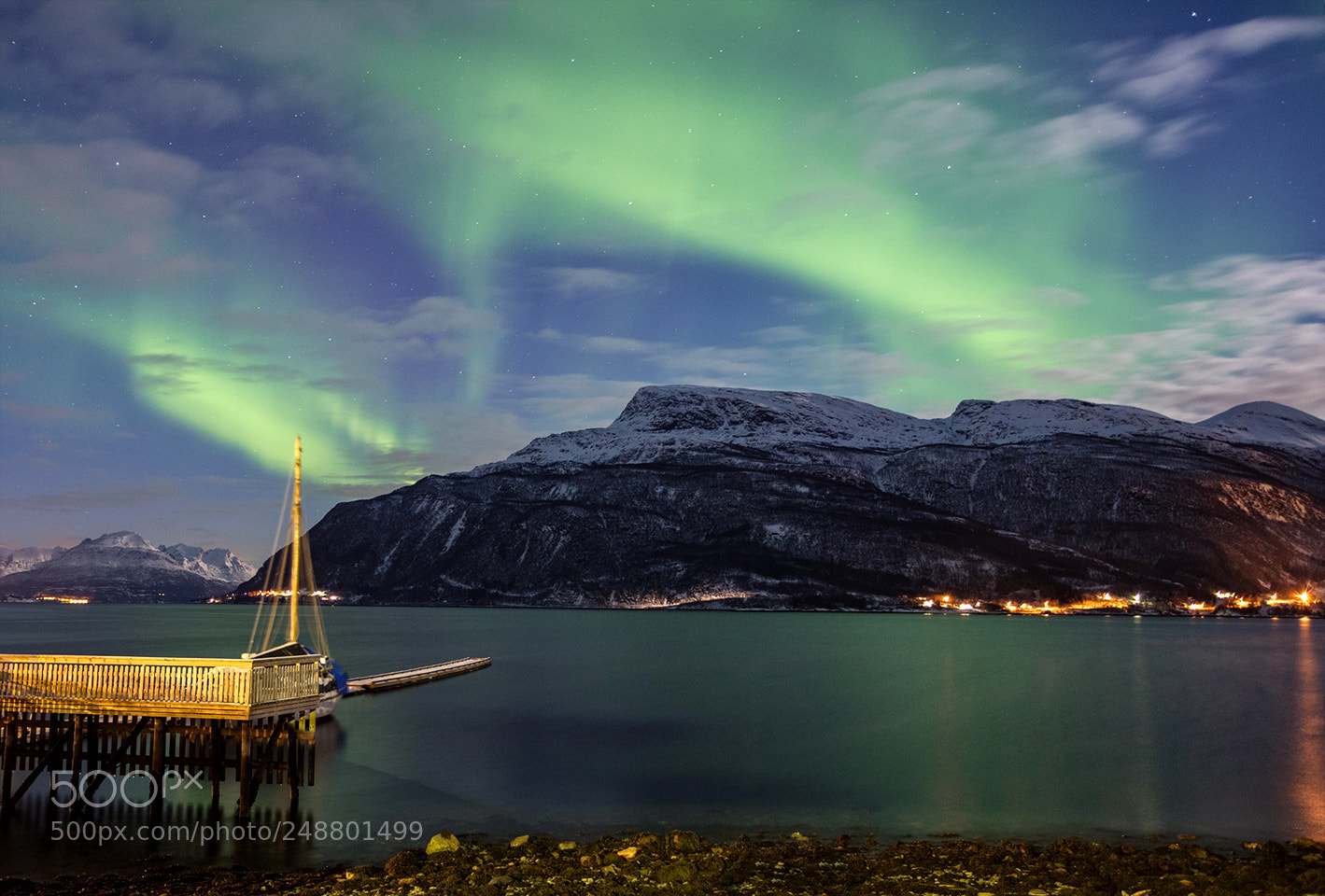 Canon EOS 6D Mark II sample photo. Northern lights photography