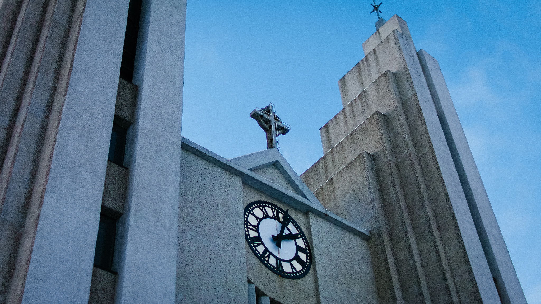 Sigma sd Quattro sample photo. Church in akureyri photography