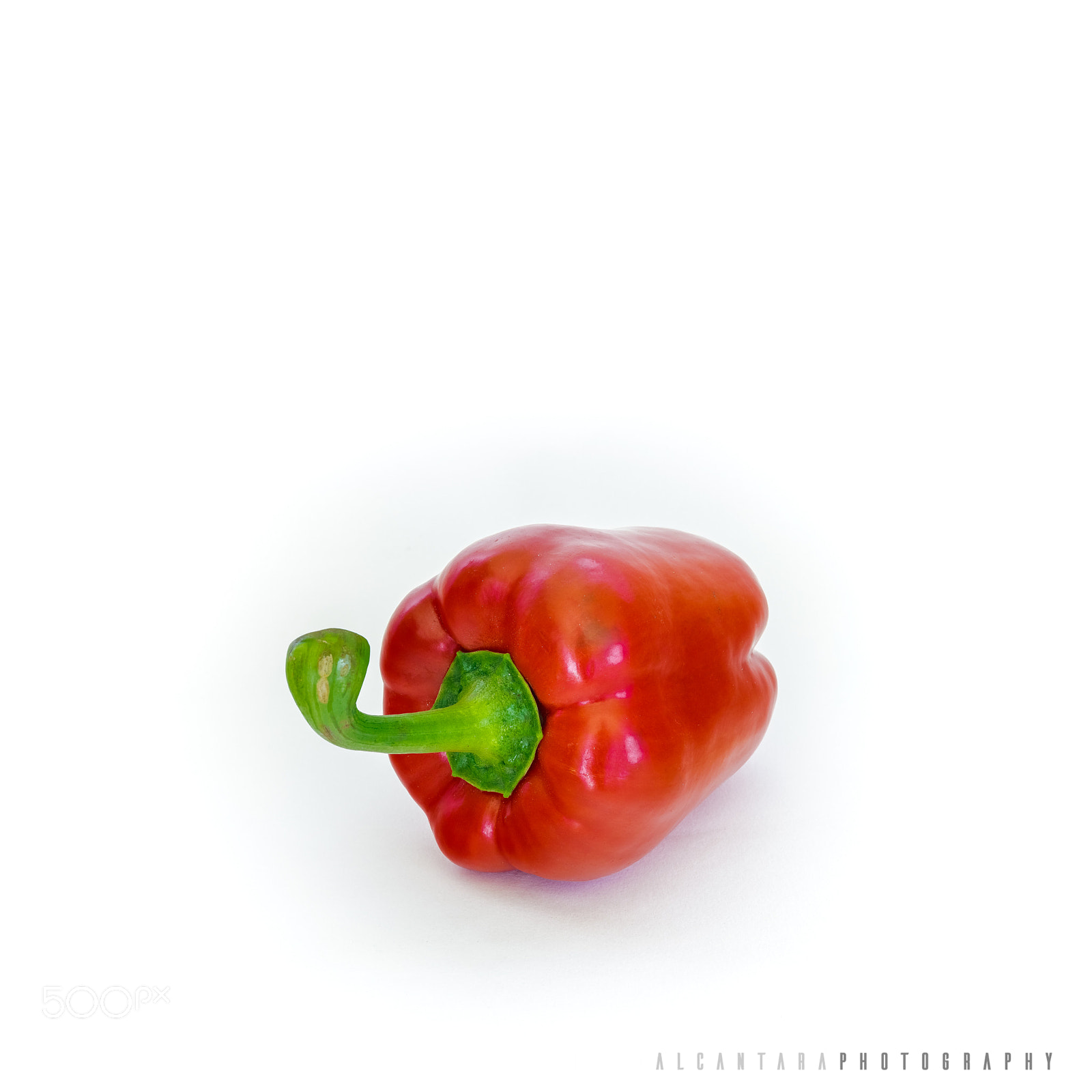 Canon EOS 5DS R sample photo. Un ... pimiento photography
