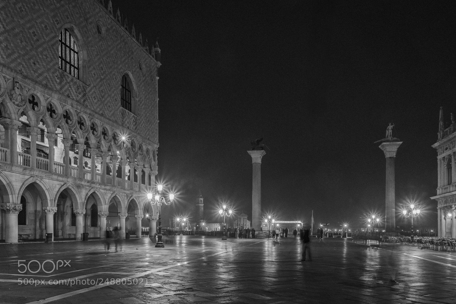 Canon EOS 80D sample photo. Piazza #2 photography