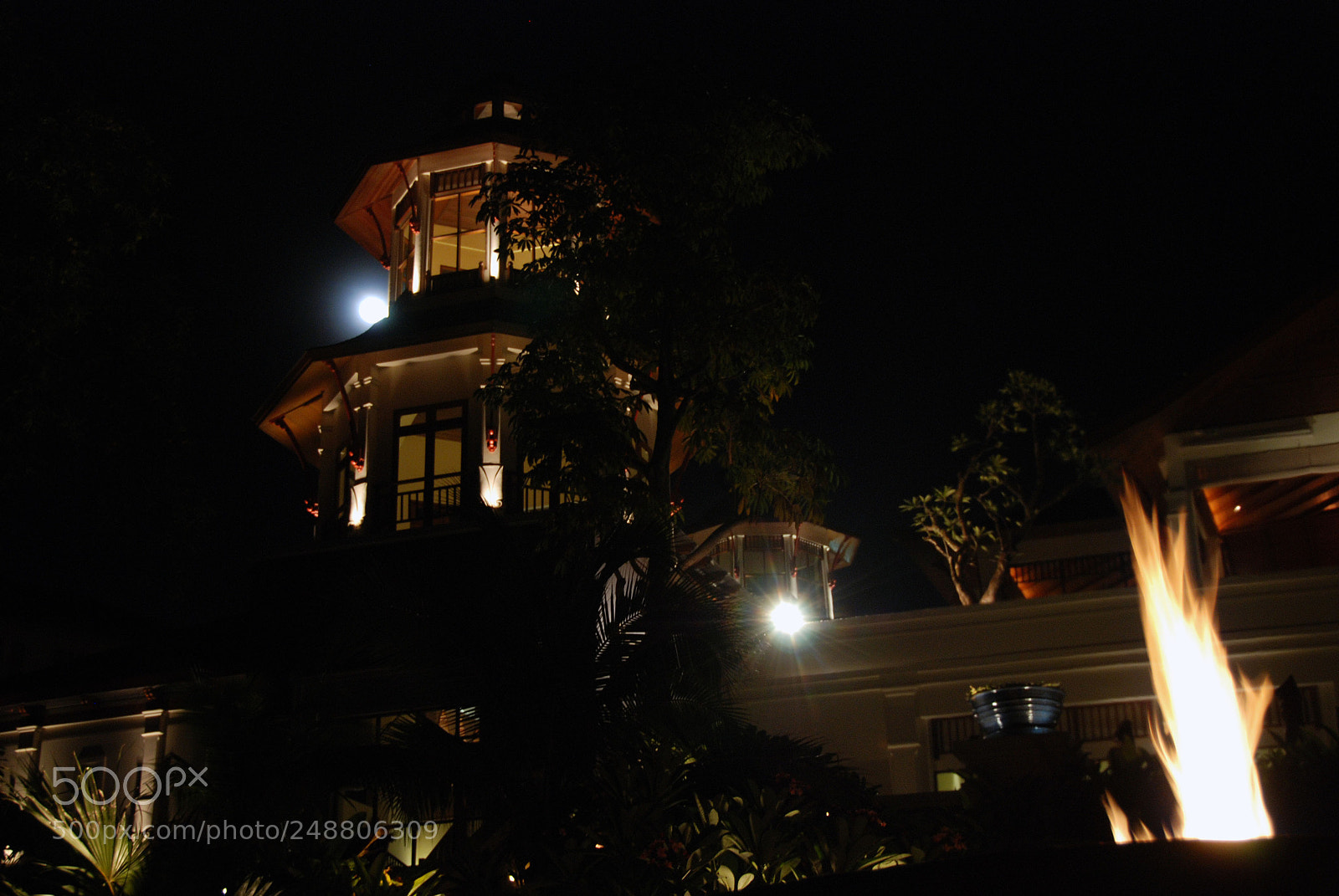 Nikon D80 sample photo. Hotel in pattaya. photography