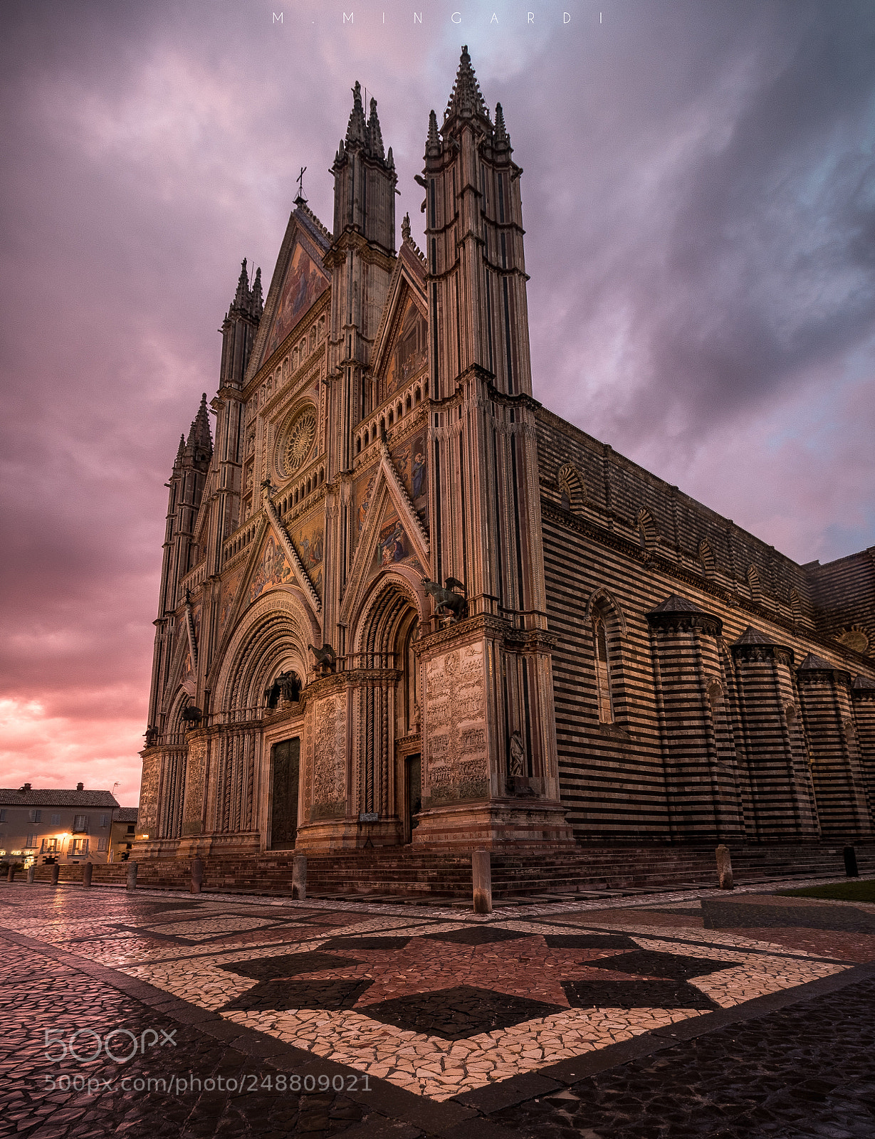 Canon EOS 1300D (EOS Rebel T6 / EOS Kiss X80) sample photo. Duomo di orvieto photography